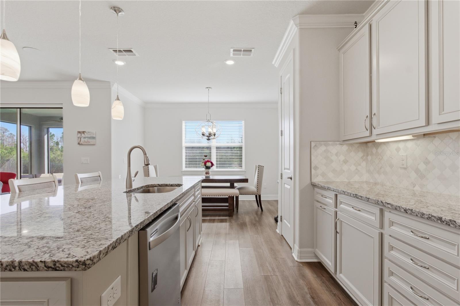 Image 11 of 55 For 18138 Frame Bend