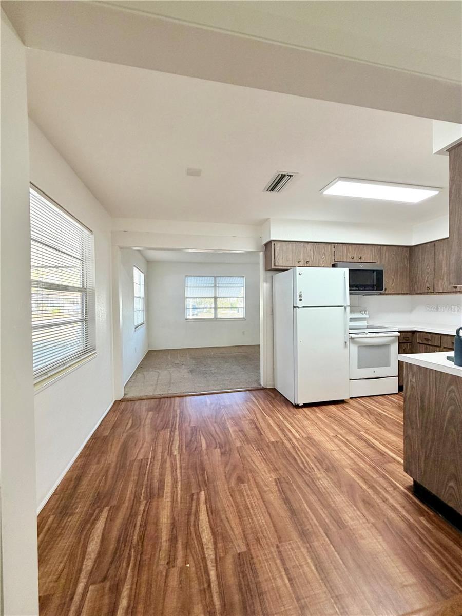 Image 8 of 21 For 110 Corona Avenue