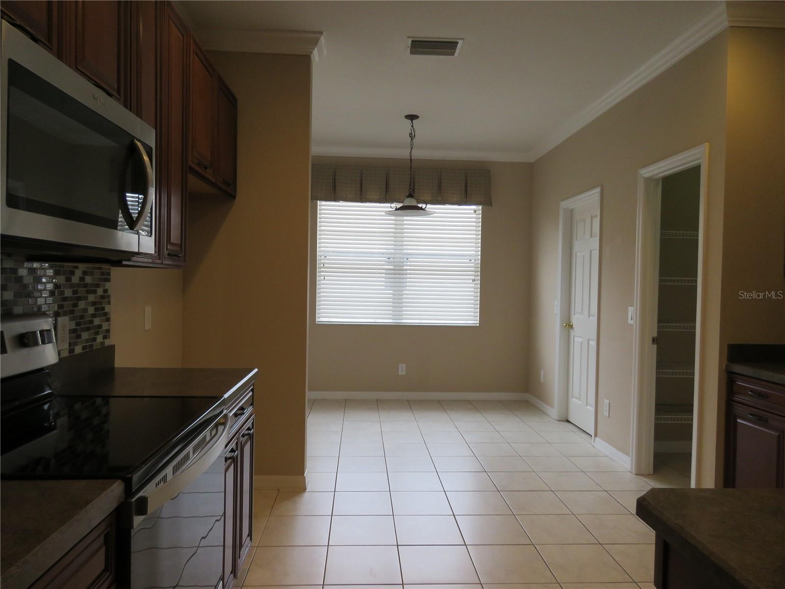 Image 11 of 12 For 433 Dunaway Drive