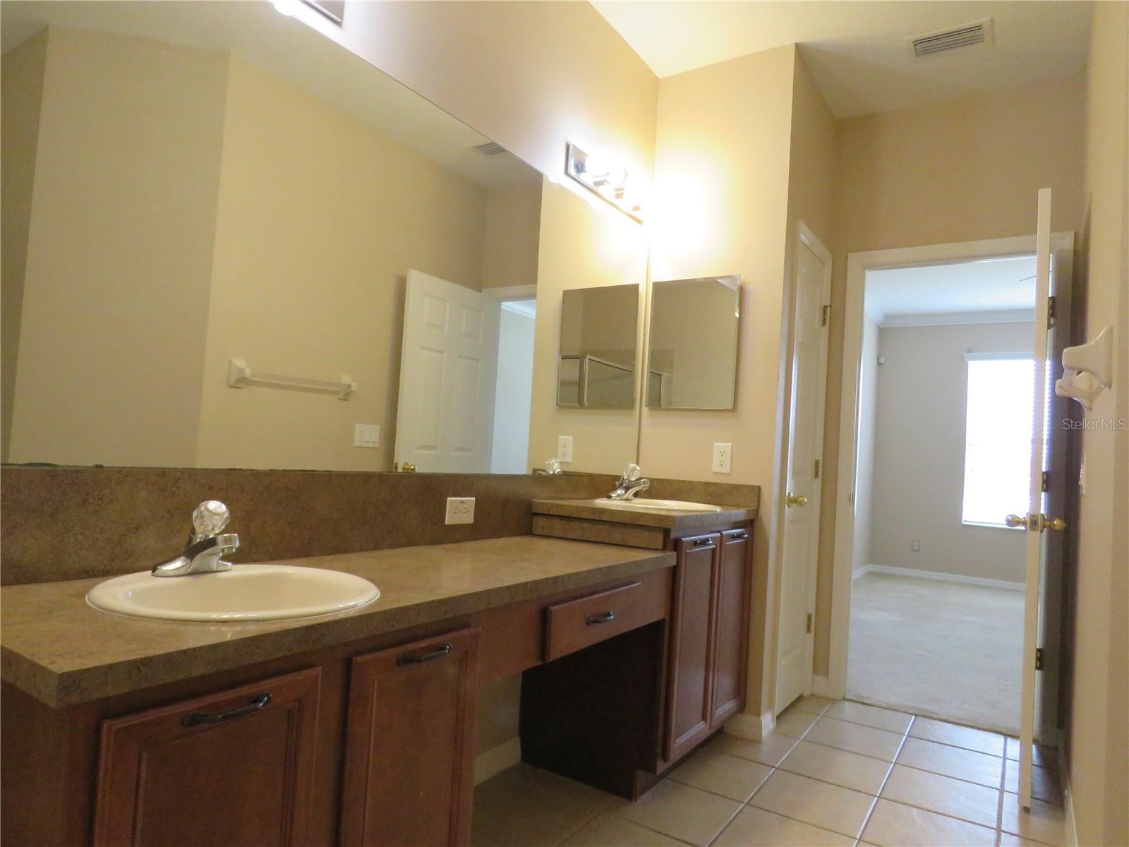 Image 6 of 12 For 433 Dunaway Drive