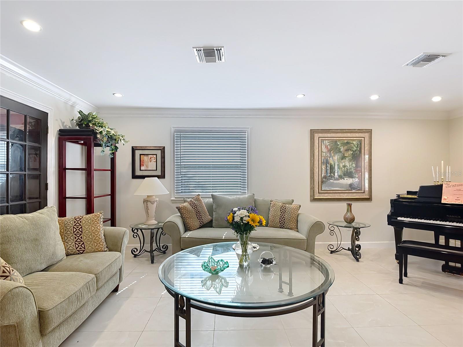 Image 13 of 100 For 16200 Forest Oaks Drive