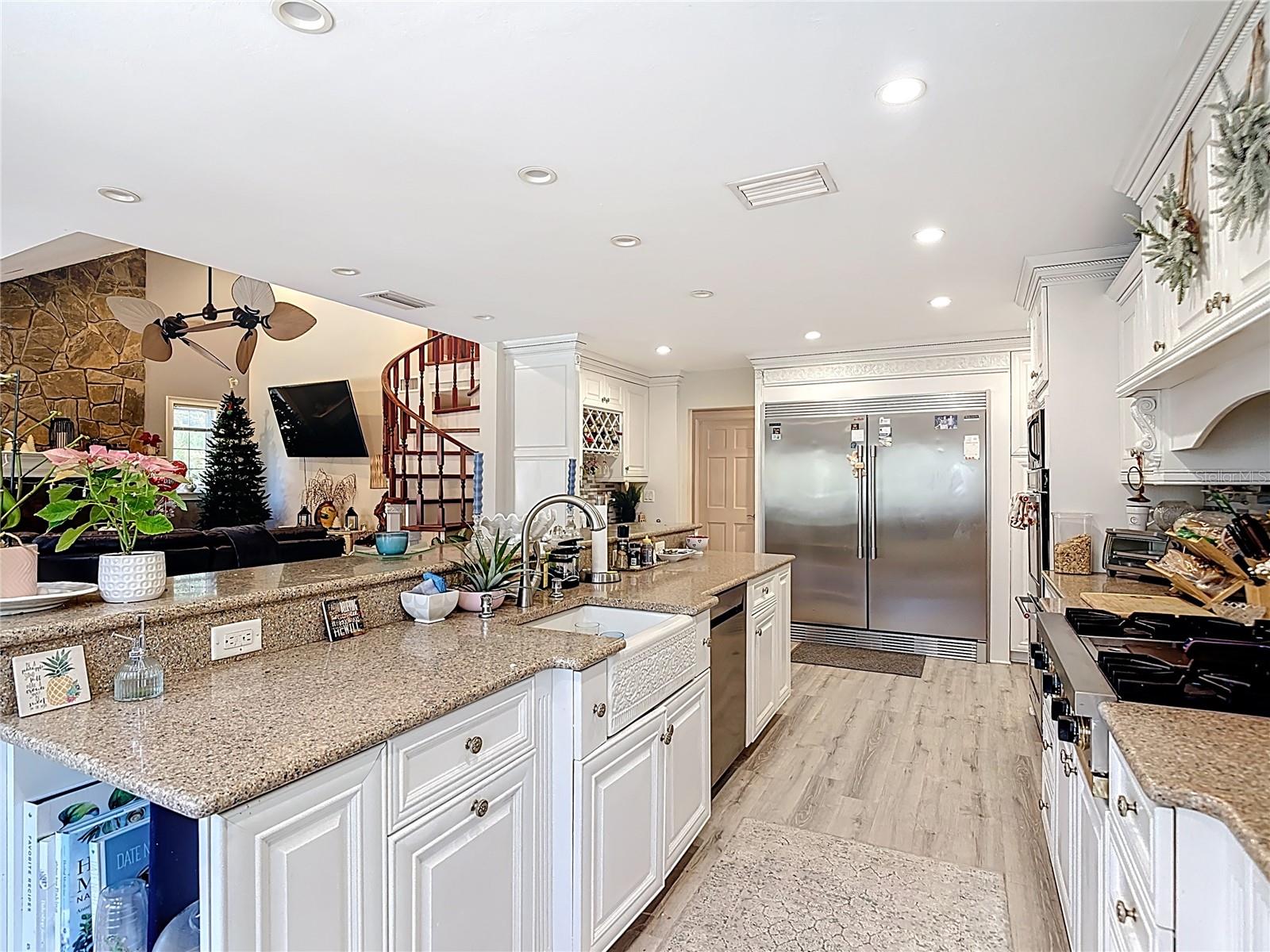 Image 27 of 100 For 16200 Forest Oaks Drive