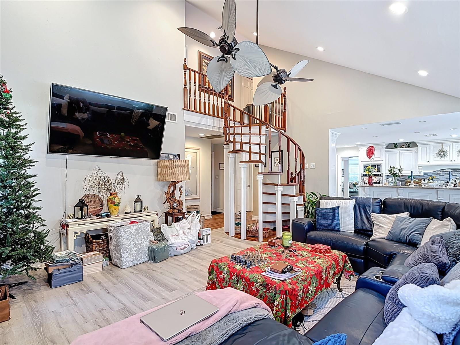 Image 39 of 100 For 16200 Forest Oaks Drive