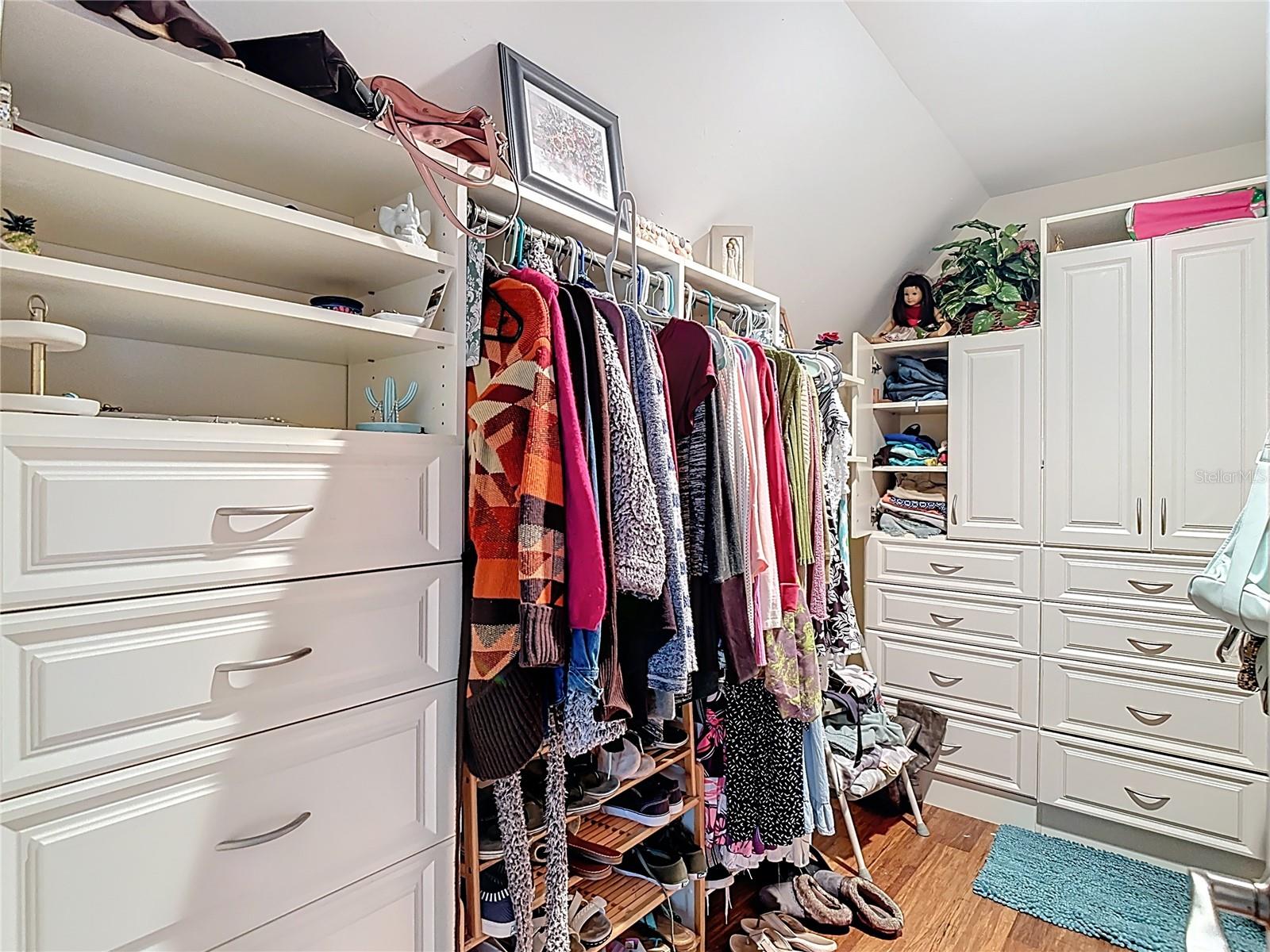 Image 57 of 100 For 16200 Forest Oaks Drive