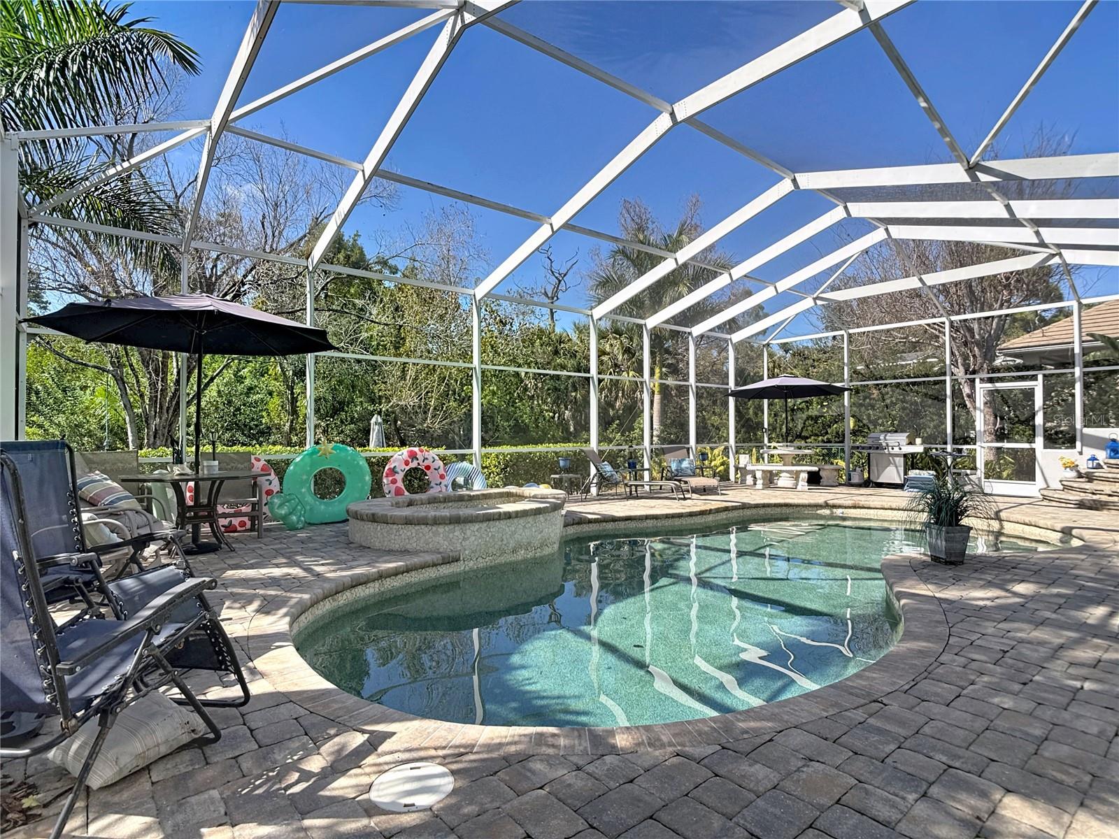 Image 84 of 100 For 16200 Forest Oaks Drive