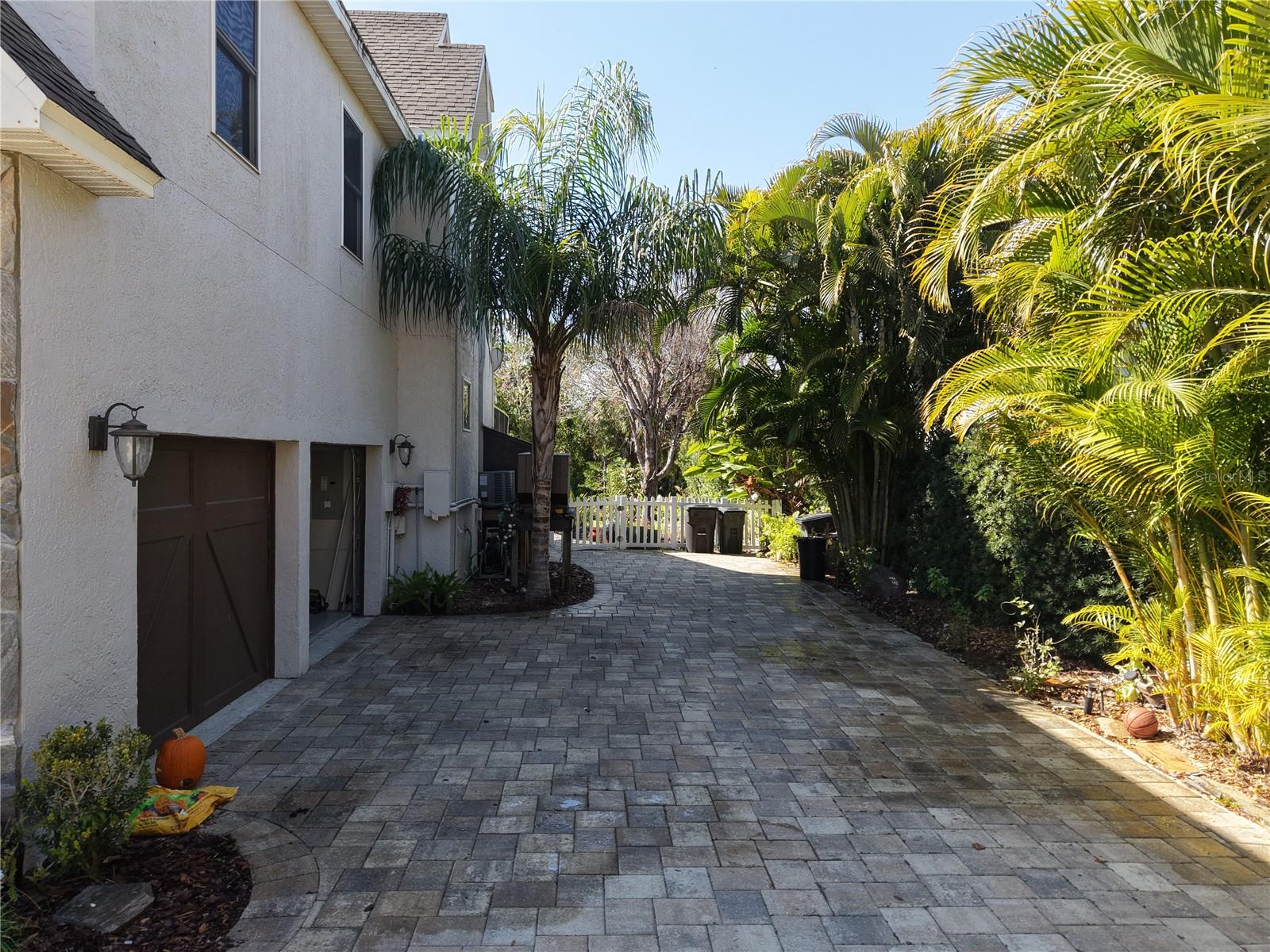 Image 89 of 100 For 16200 Forest Oaks Drive