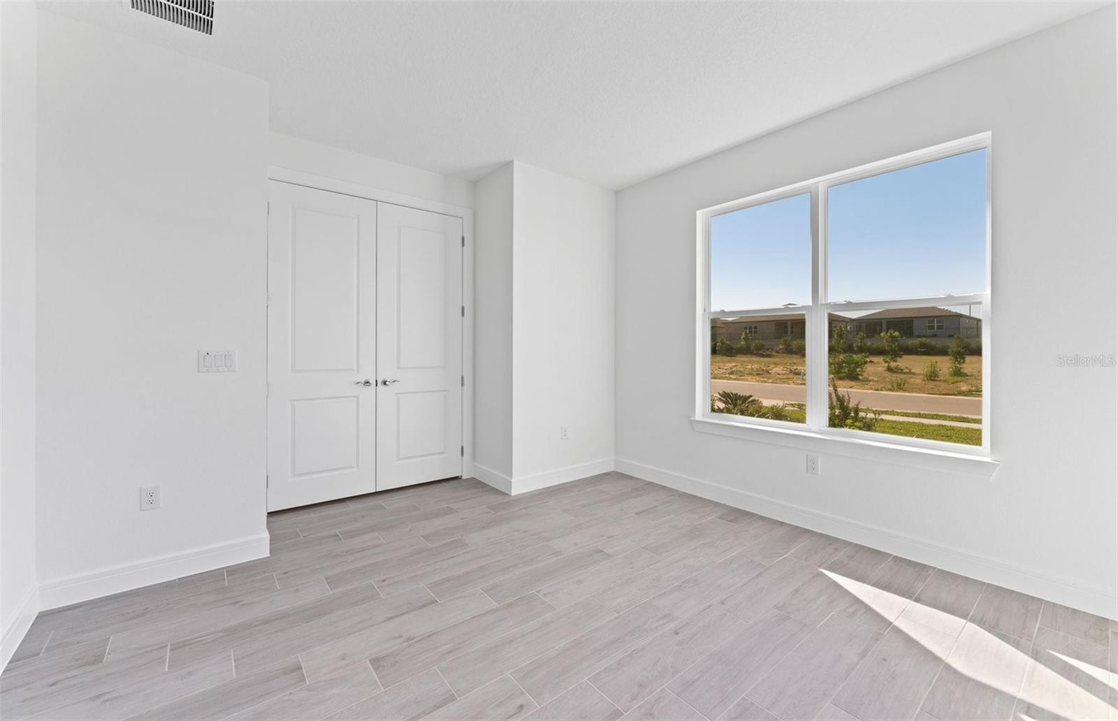 Image 14 of 35 For 6235 84th Avenue