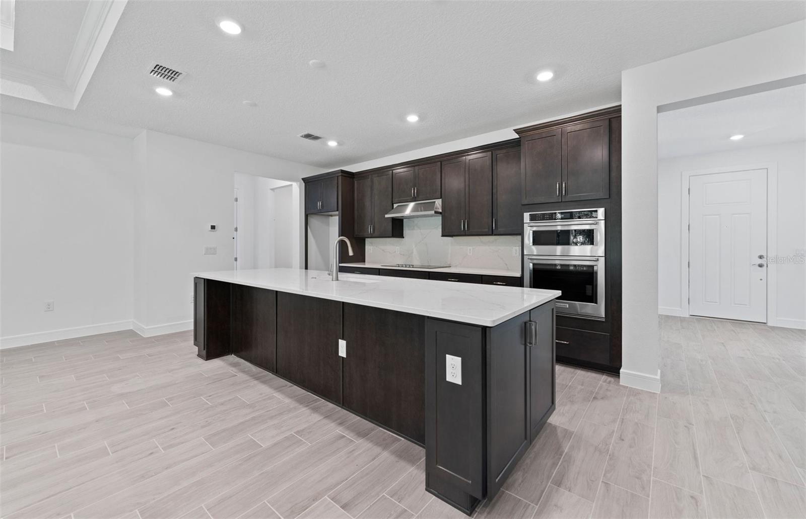 Image 3 of 35 For 6235 84th Avenue