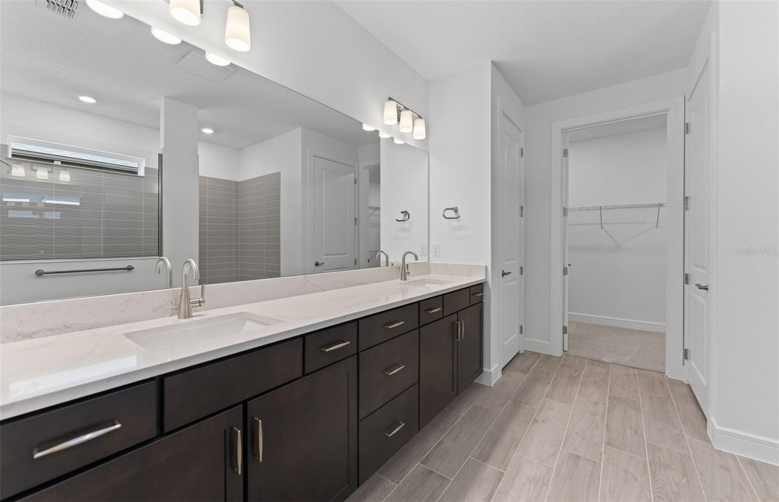 Image 9 of 35 For 6235 84th Avenue