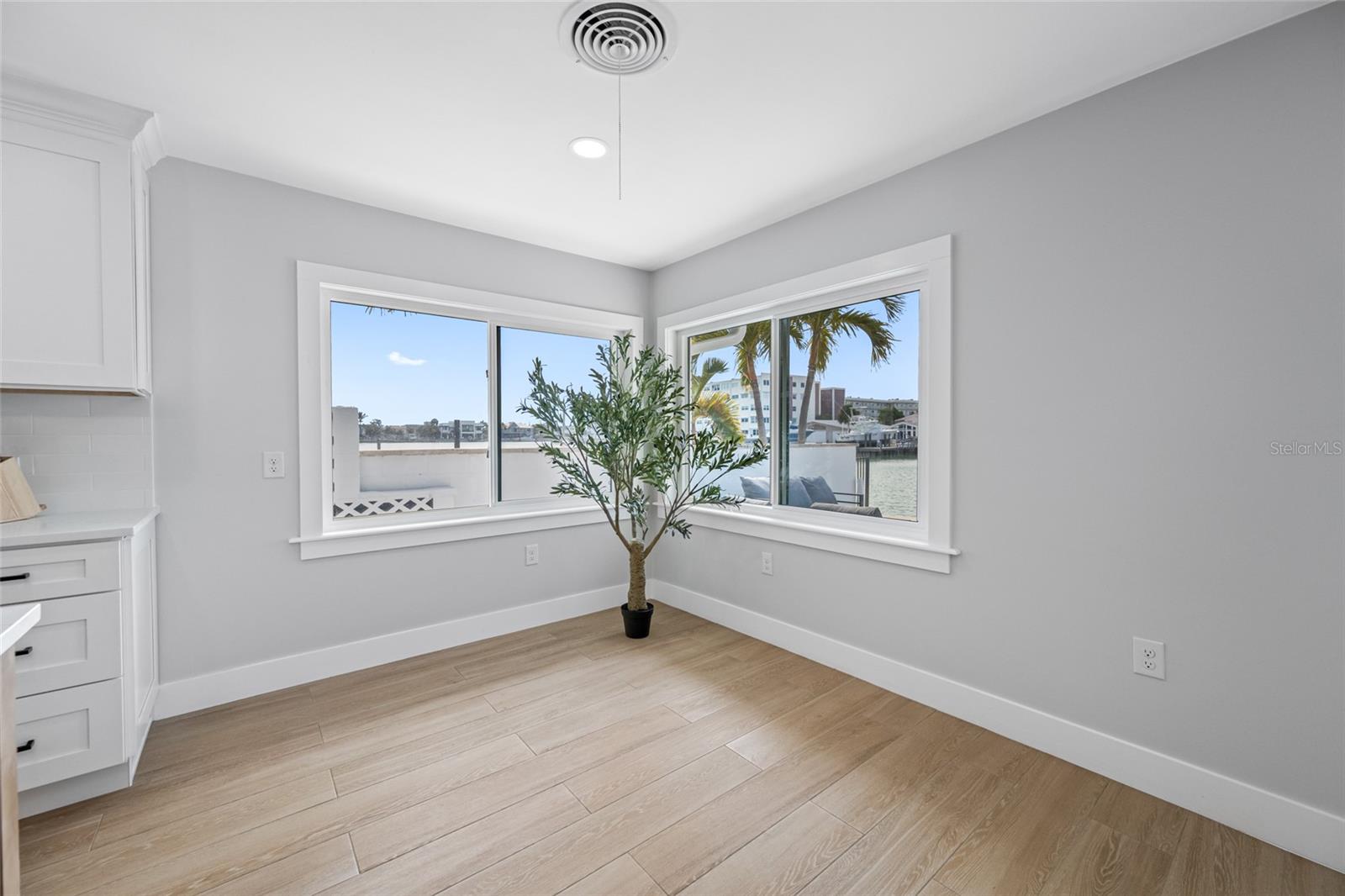 Image 11 of 57 For 370 59th Avenue