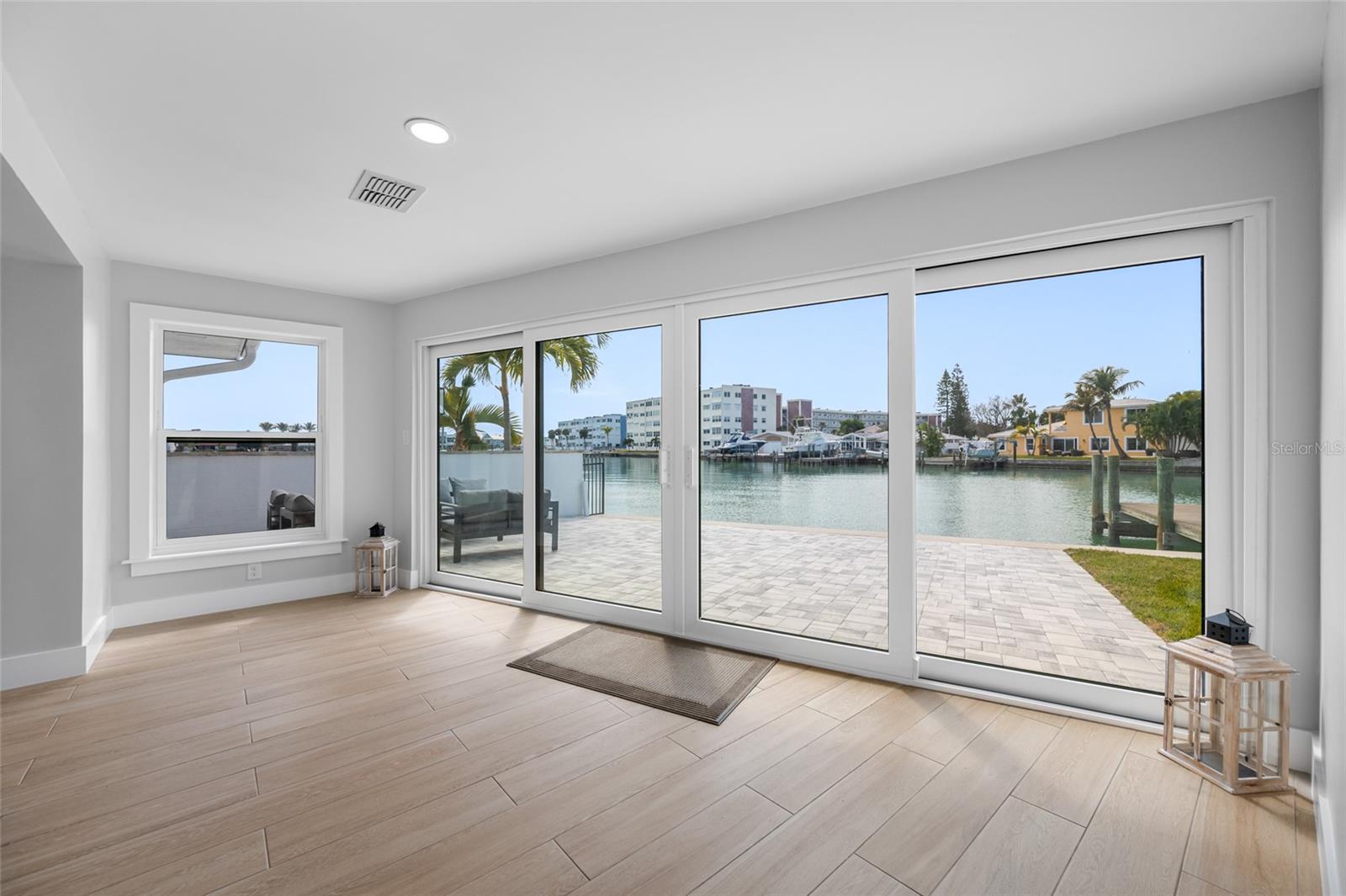 Image 17 of 57 For 370 59th Avenue