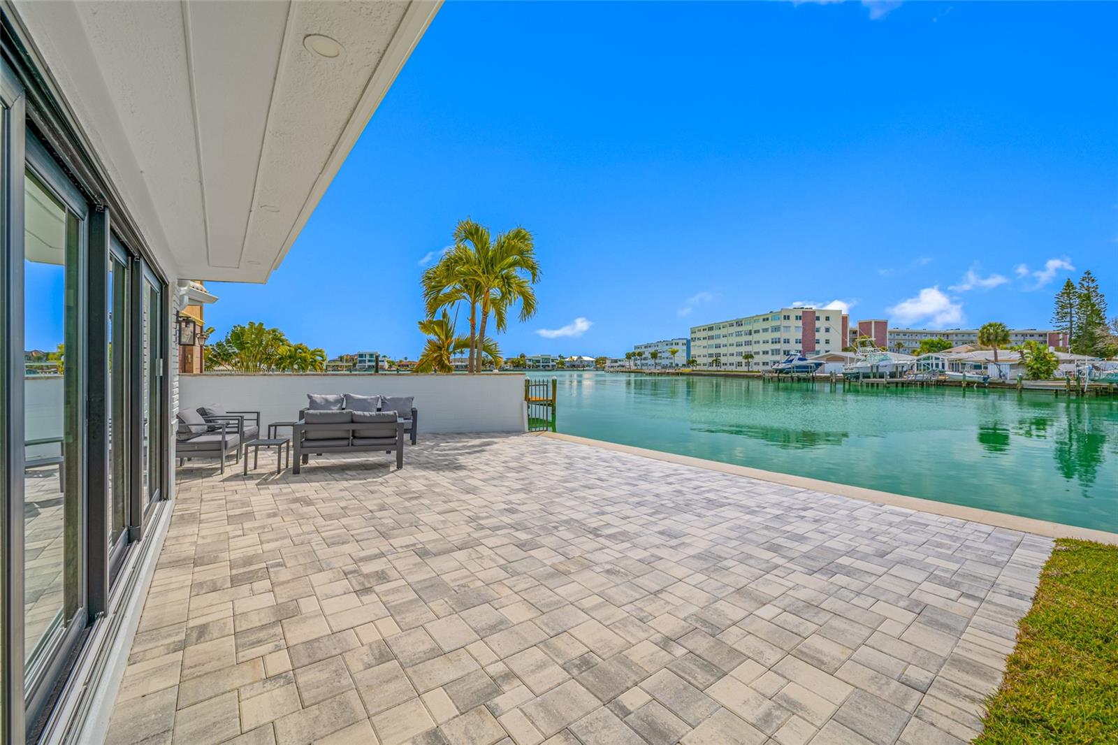 Image 19 of 57 For 370 59th Avenue