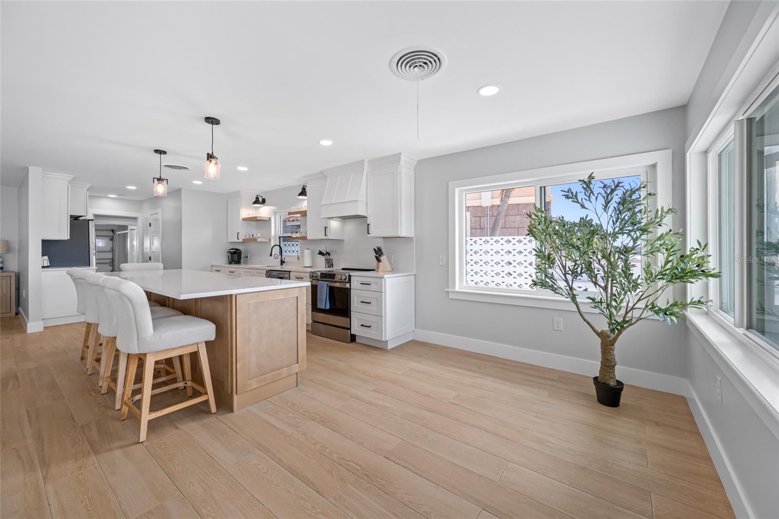 Image 26 of 57 For 370 59th Avenue