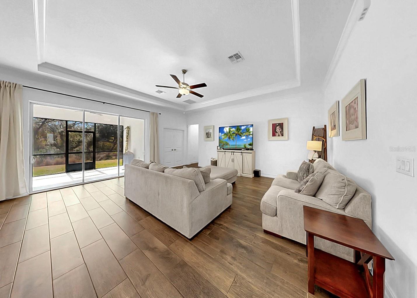 Image 32 of 80 For 12853 Bergstrom Bay Drive