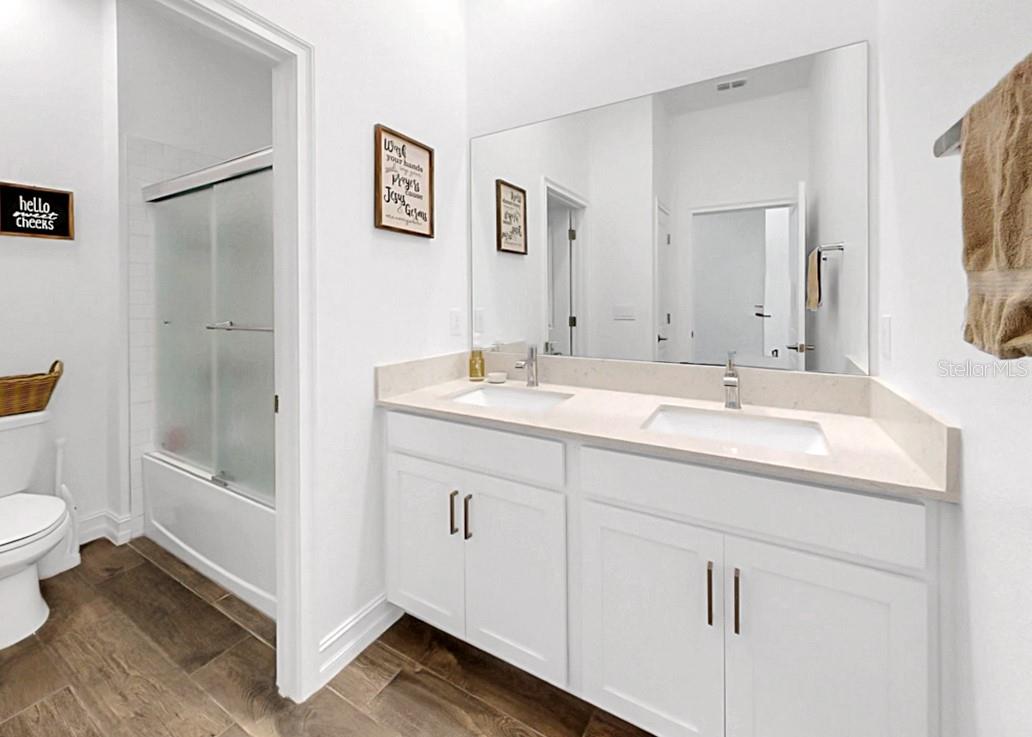 Image 43 of 80 For 12853 Bergstrom Bay Drive