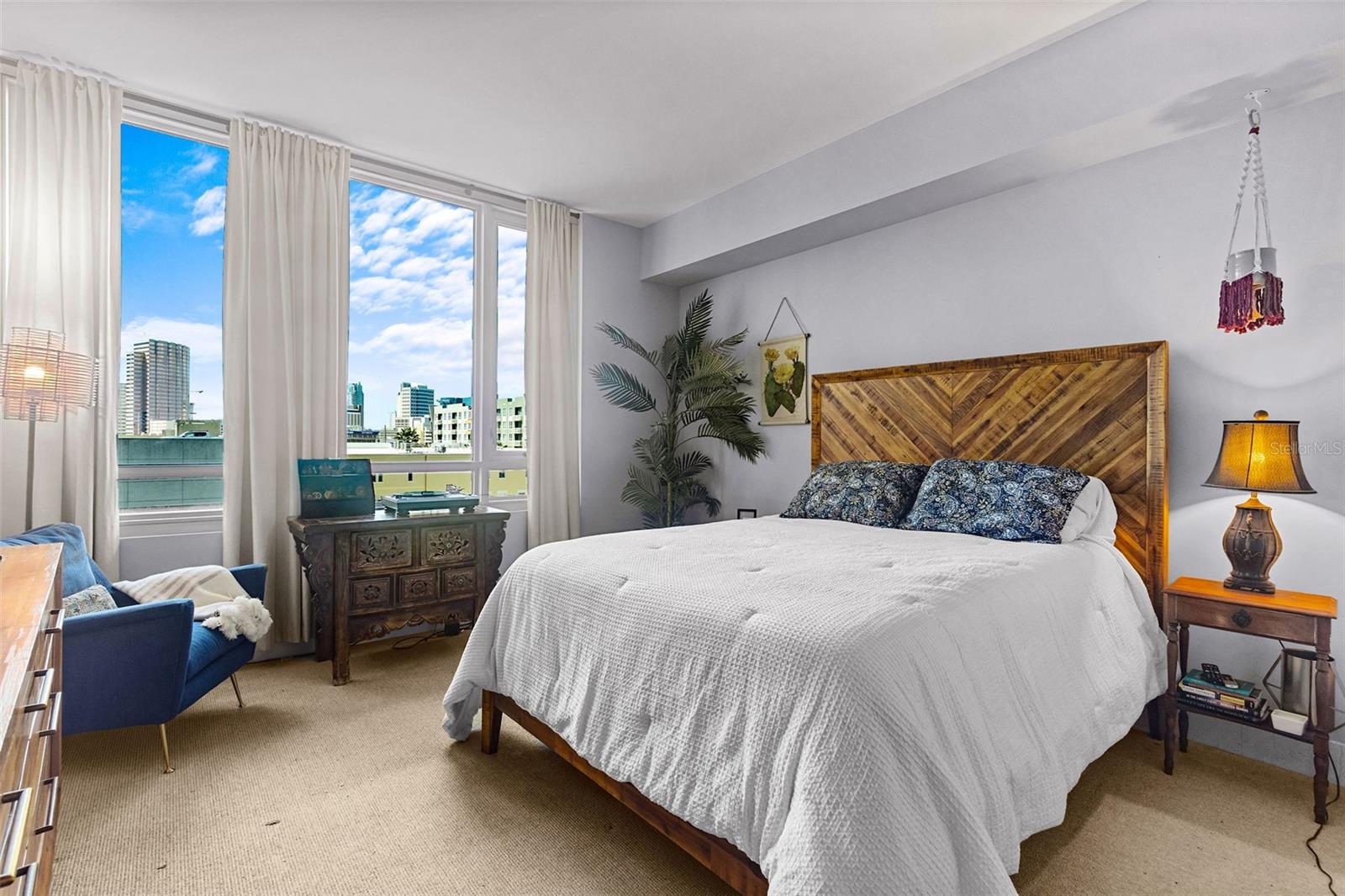 Image 12 of 32 For 111 12th Street 1602