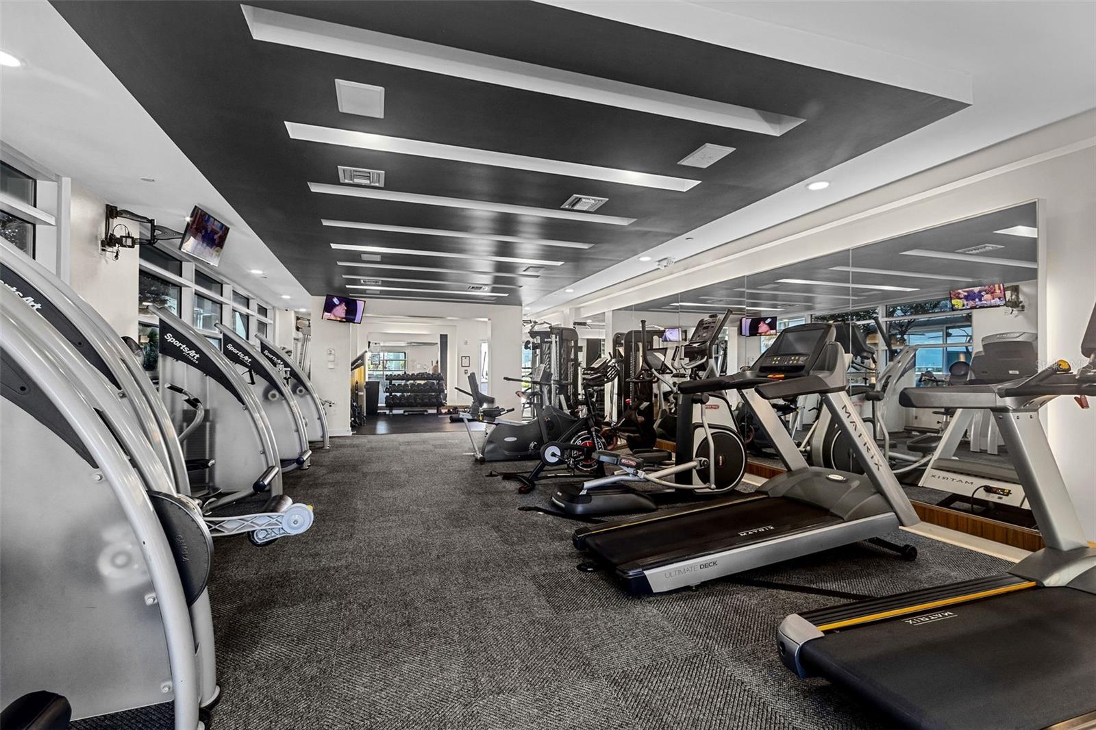 Image 22 of 32 For 111 12th Street 1602