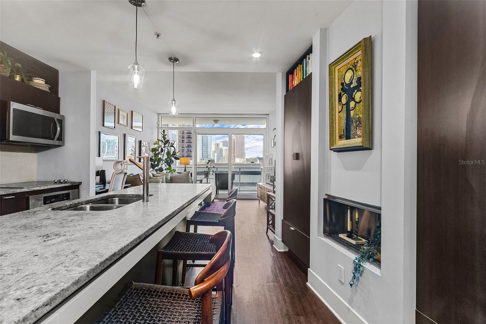 Image 7 of 32 For 111 12th Street 1602