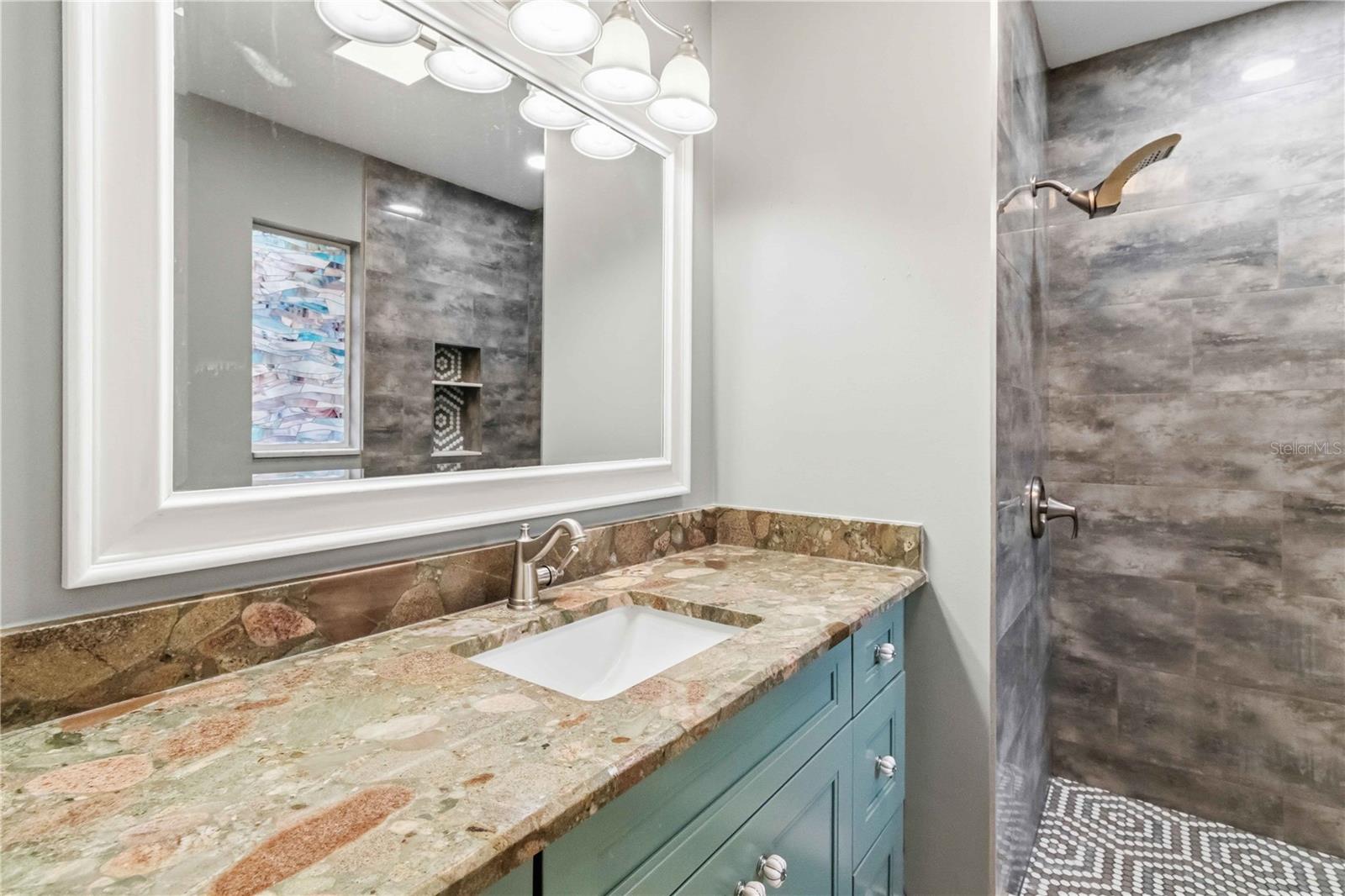 Image 10 of 28 For 5304 Rosecrest Circle