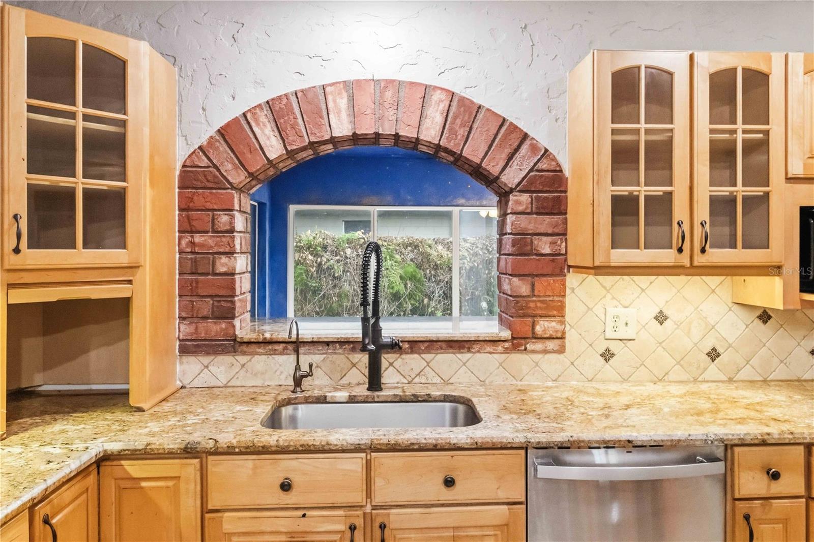 Image 18 of 28 For 5304 Rosecrest Circle