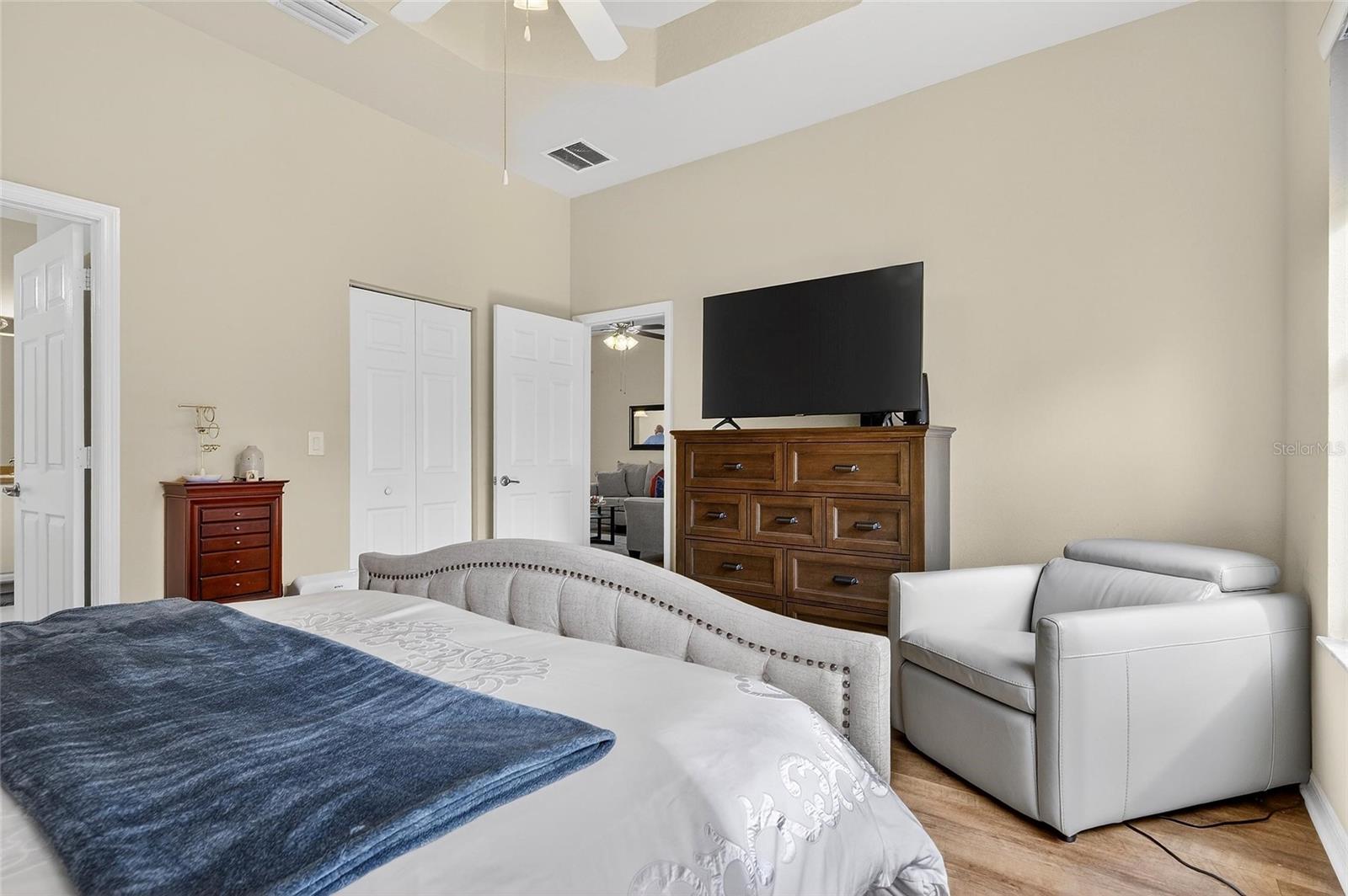 Image 20 of 59 For 15802 Cobble Mill Drive