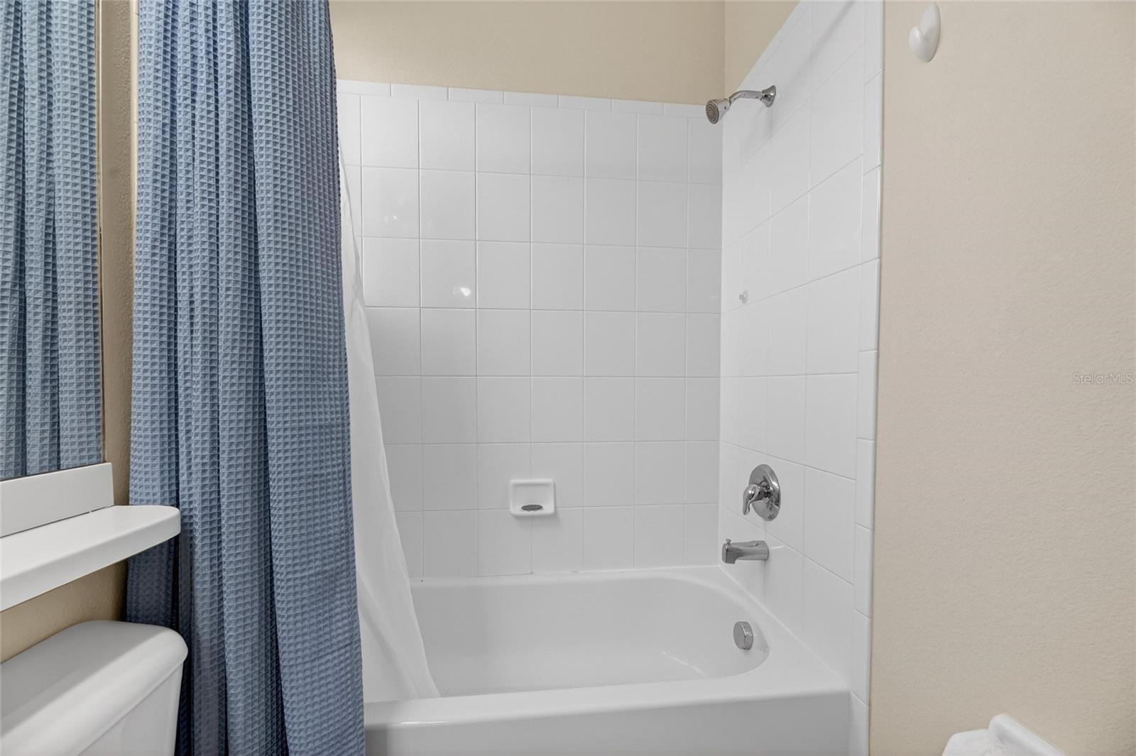 Image 32 of 59 For 15802 Cobble Mill Drive