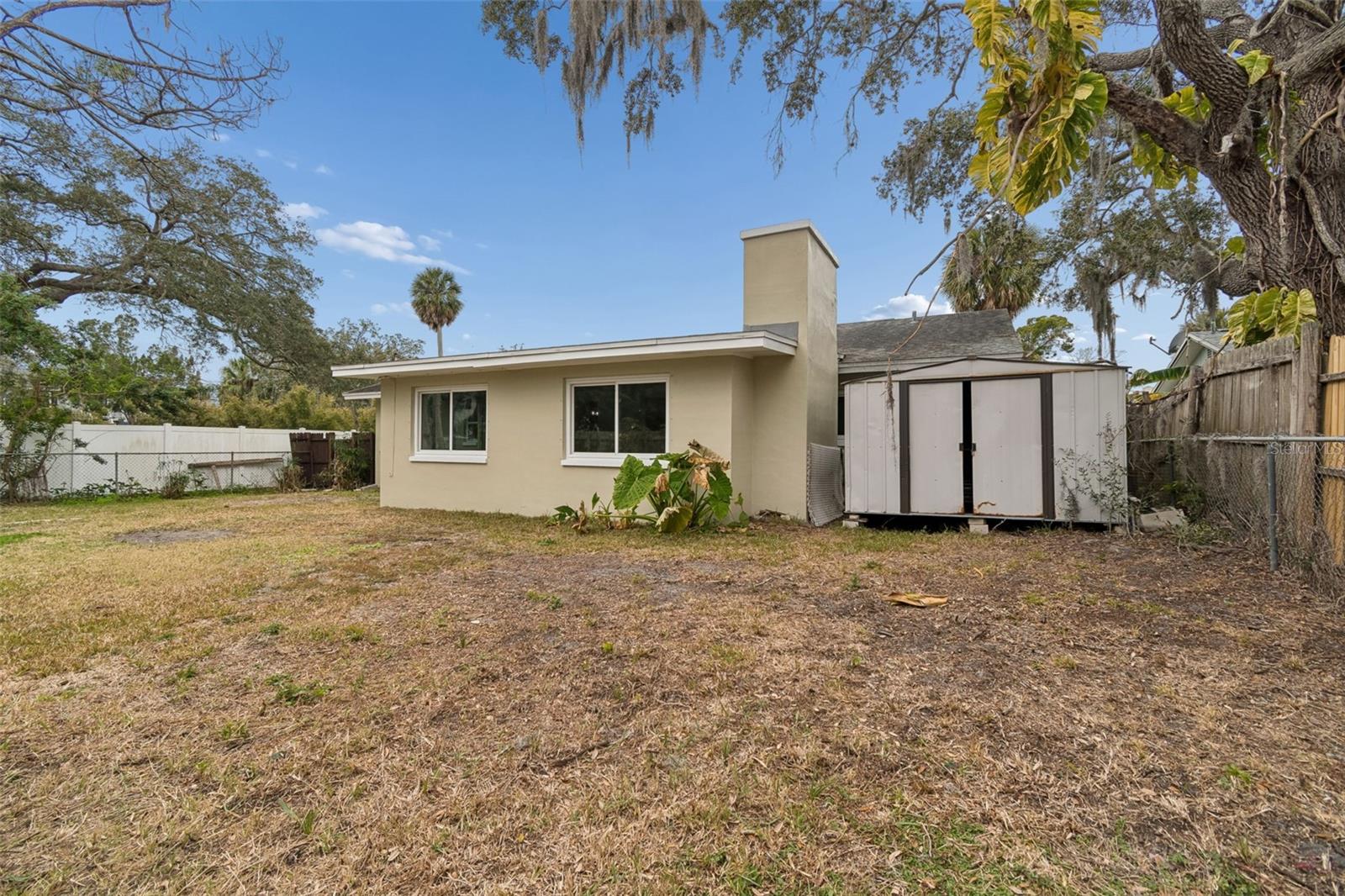 Image 45 of 70 For 7232 Dianne Drive