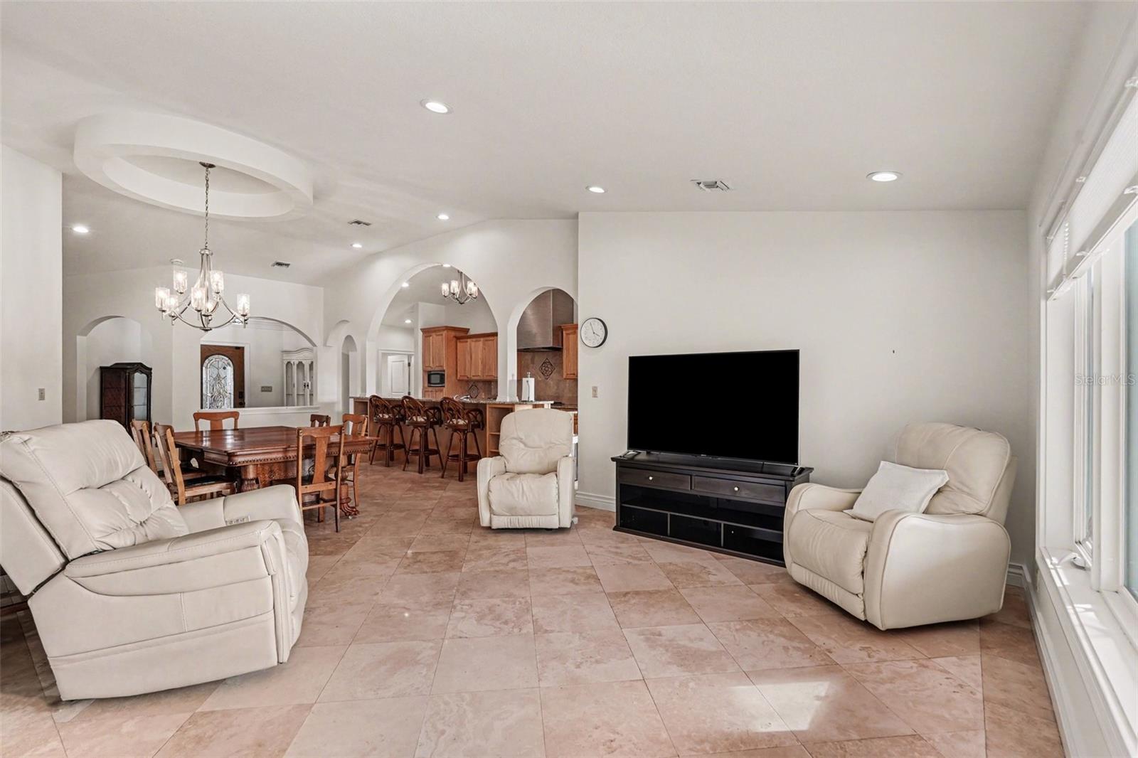 Image 10 of 42 For 840 3rd Avenue S