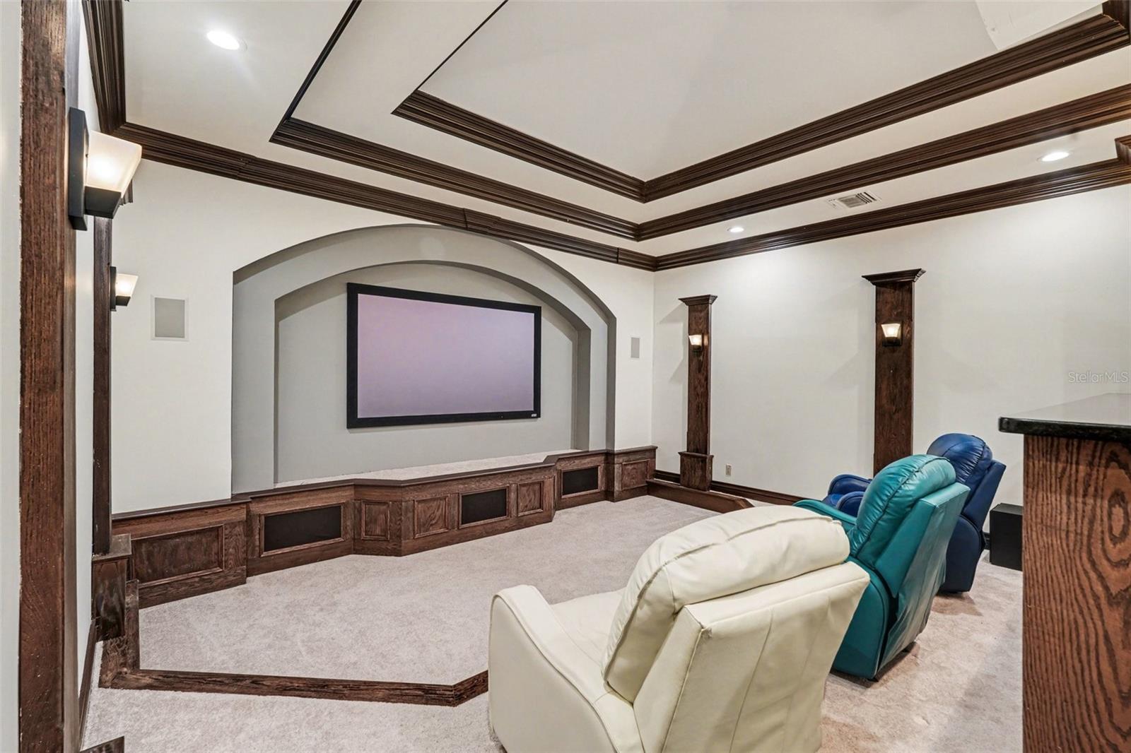 Image 16 of 42 For 840 3rd Avenue S