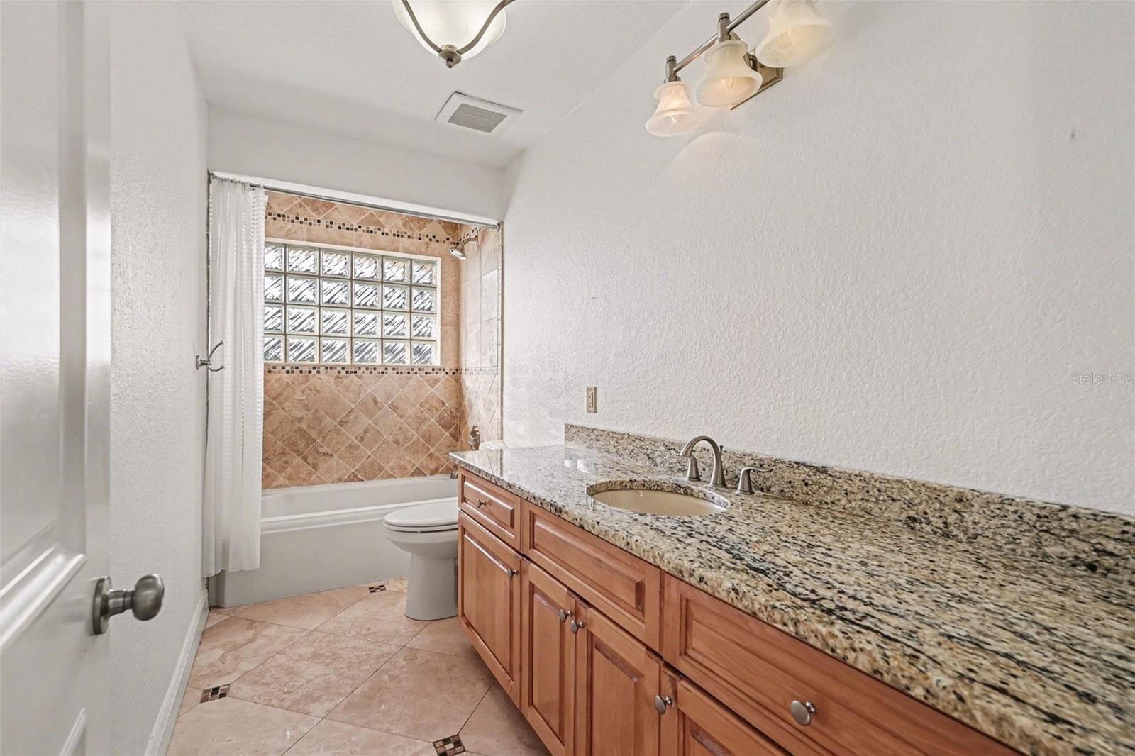 Image 22 of 42 For 840 3rd Avenue S