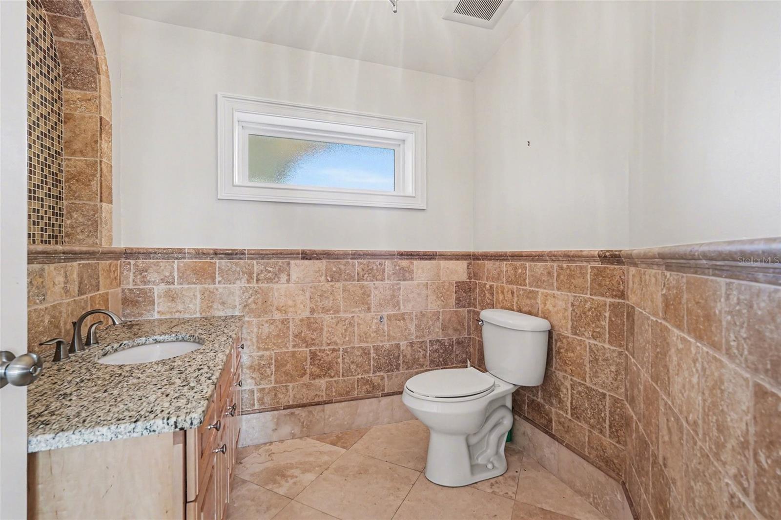 Image 23 of 42 For 840 3rd Avenue S