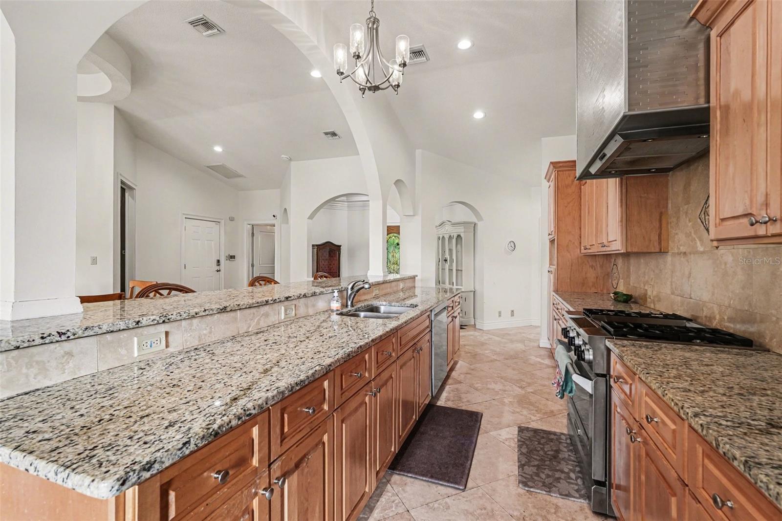 Image 7 of 42 For 840 3rd Avenue S