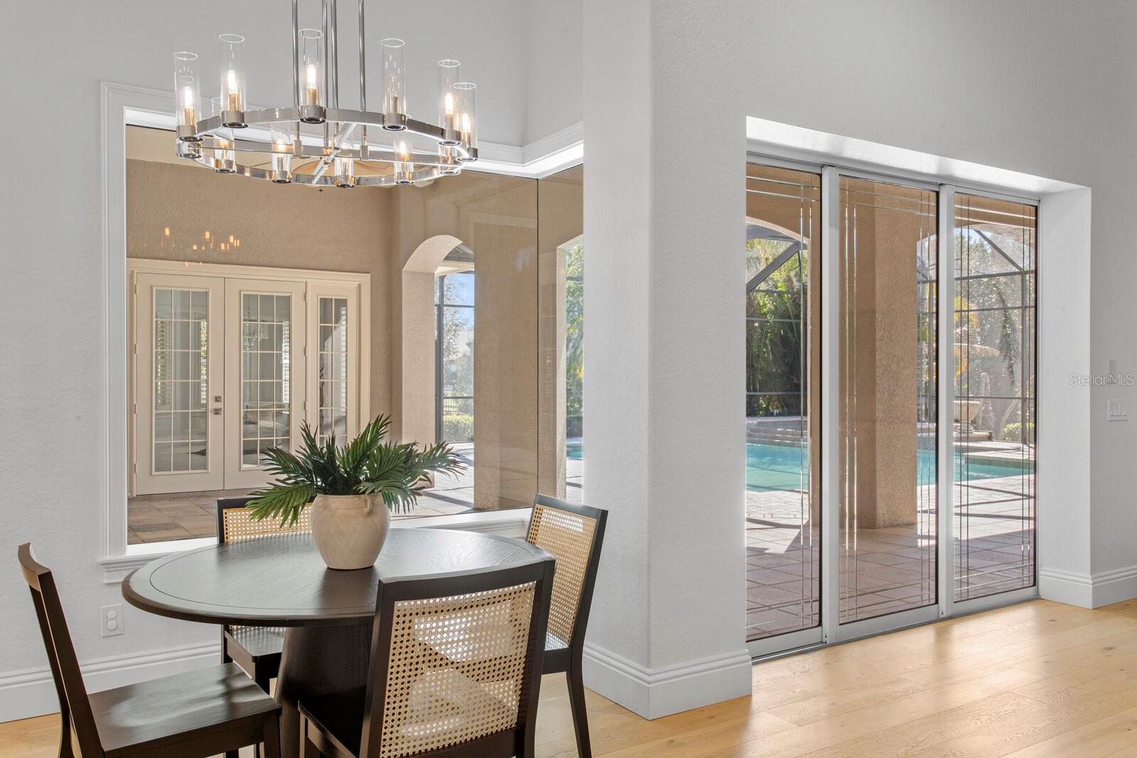 Listing photo id 14 for 9916 Menander Wood Court