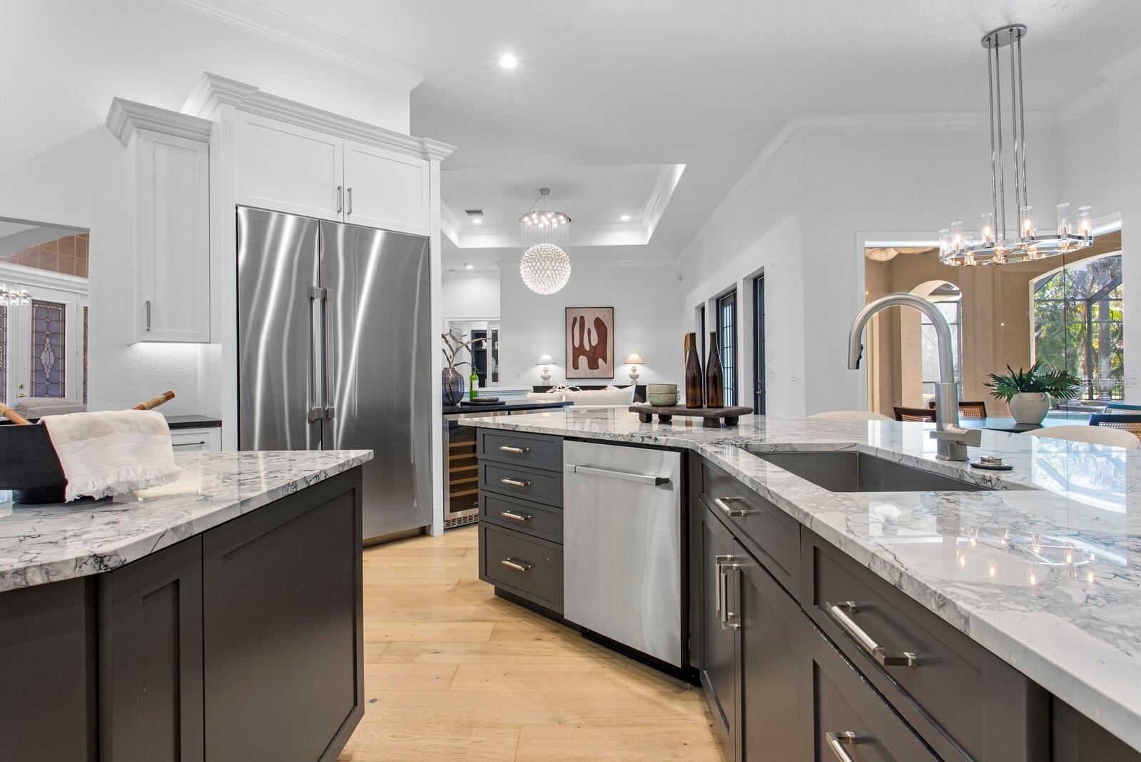 Listing photo id 21 for 9916 Menander Wood Court