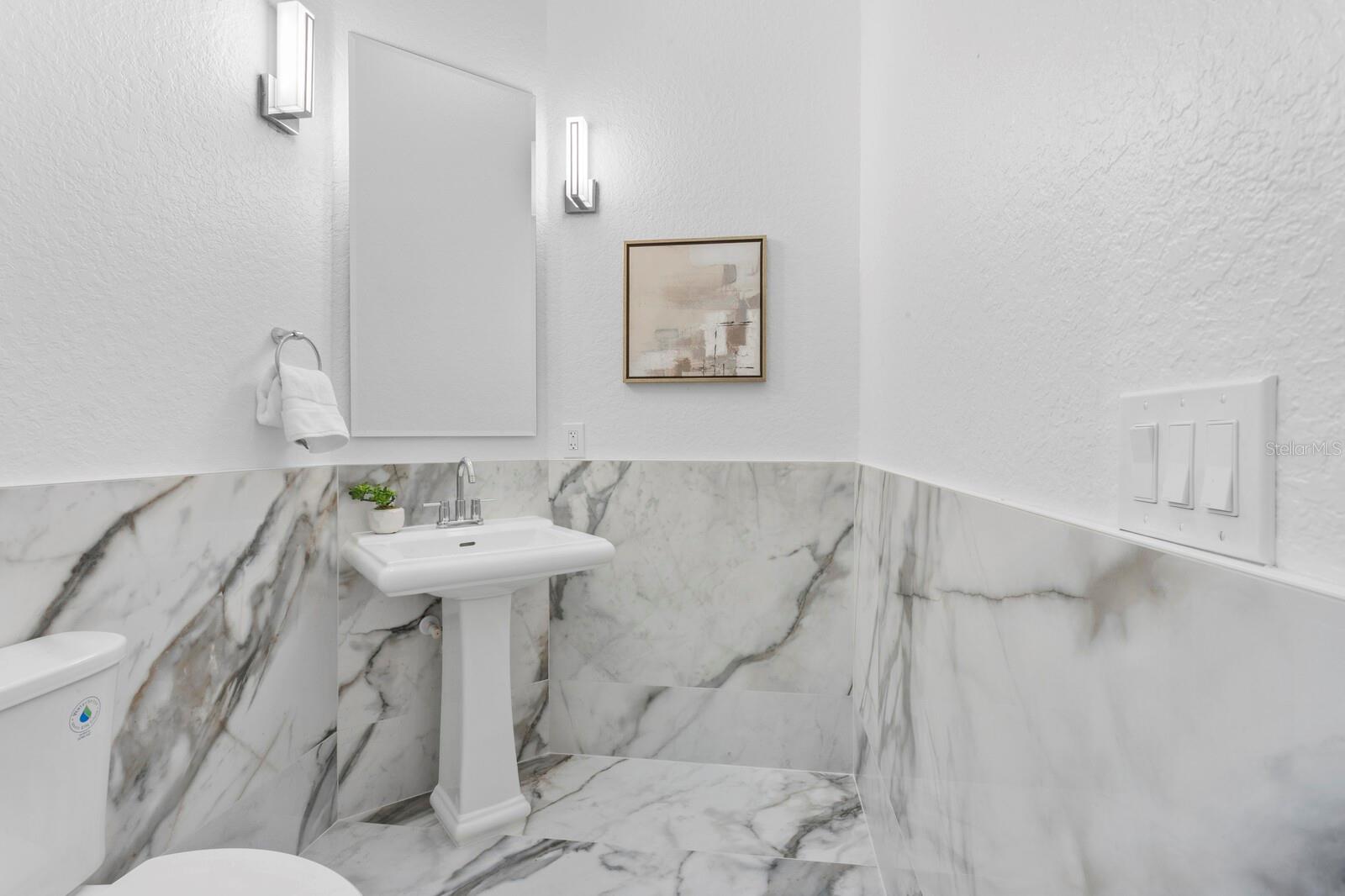 Listing photo id 28 for 9916 Menander Wood Court