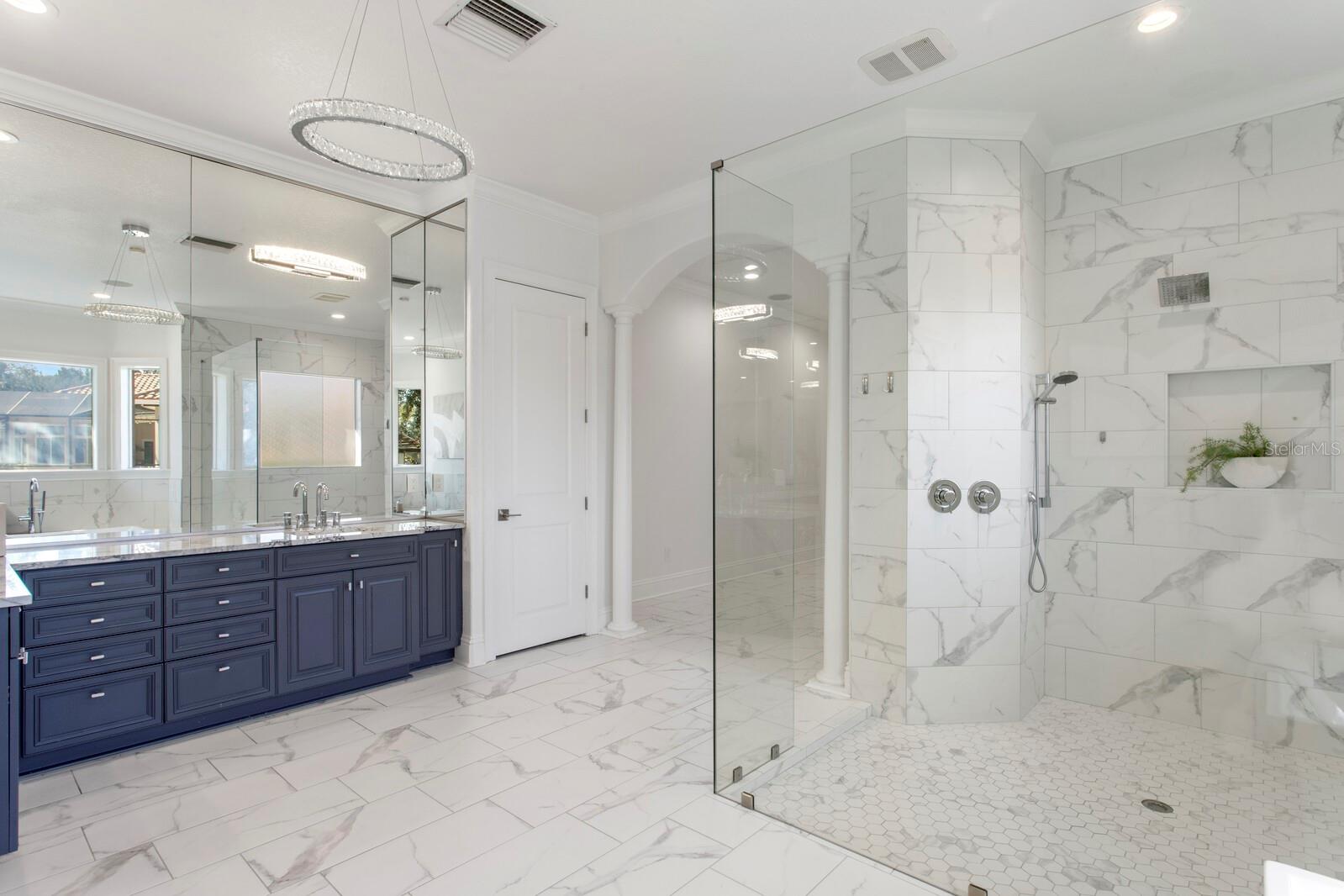 Listing photo id 34 for 9916 Menander Wood Court