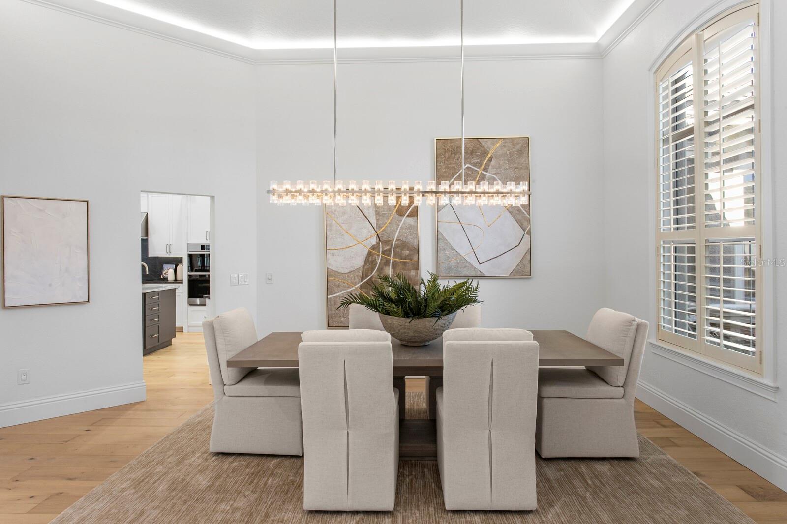 Listing photo id 6 for 9916 Menander Wood Court