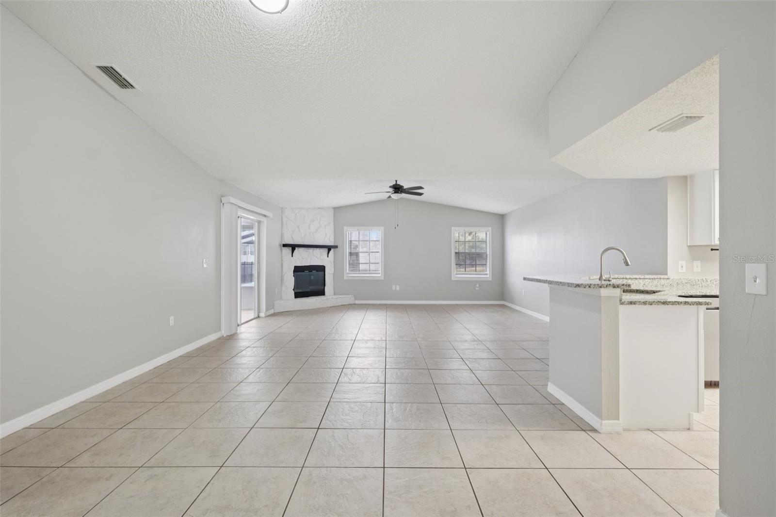 Image 10 of 45 For 7029 Symmes Road