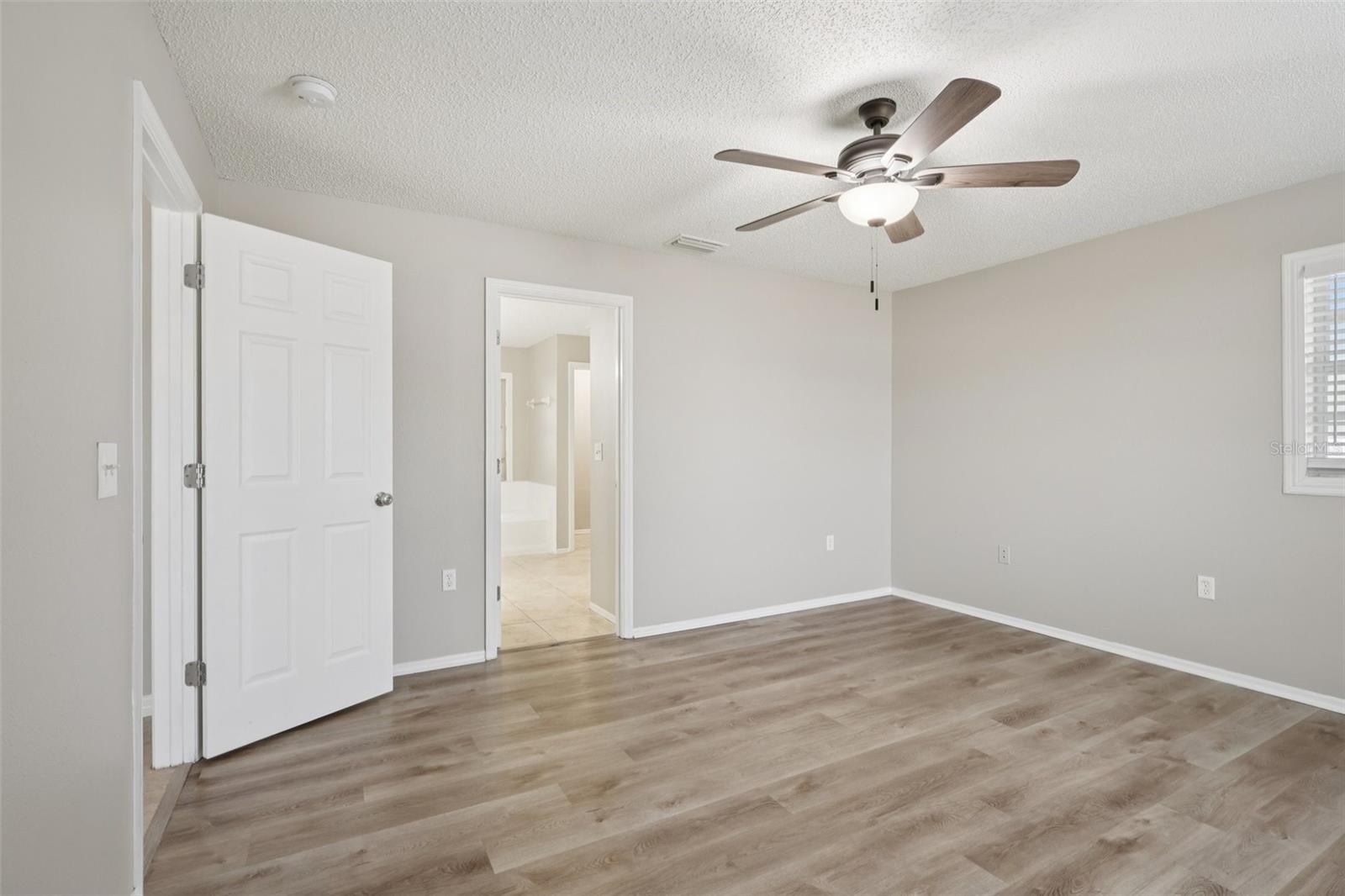 Image 20 of 45 For 7029 Symmes Road