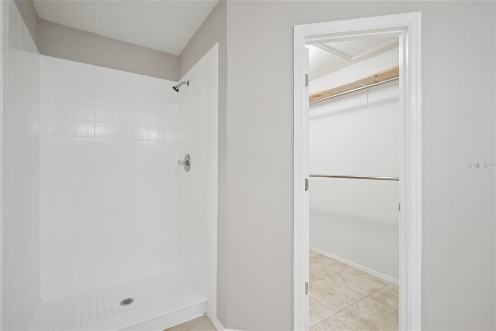 Image 24 of 45 For 7029 Symmes Road