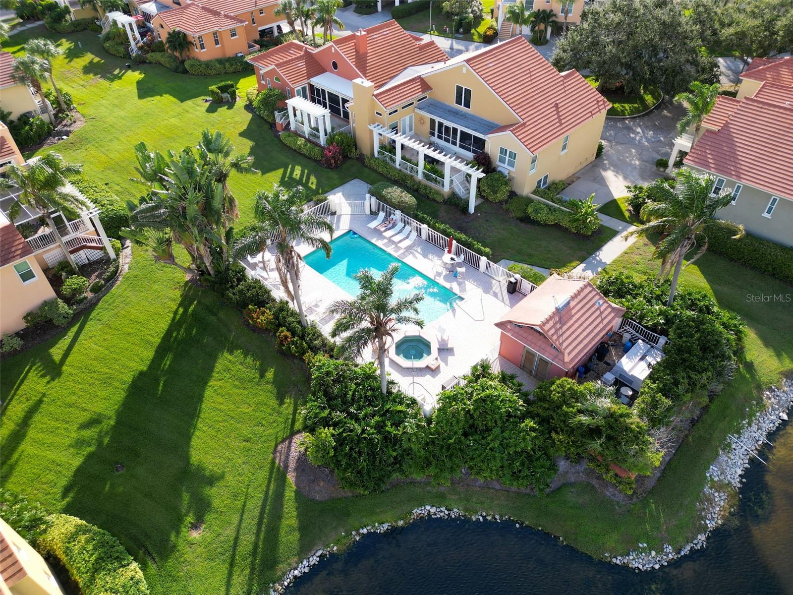 Image 60 of 68 For 11 Franklin Court S C