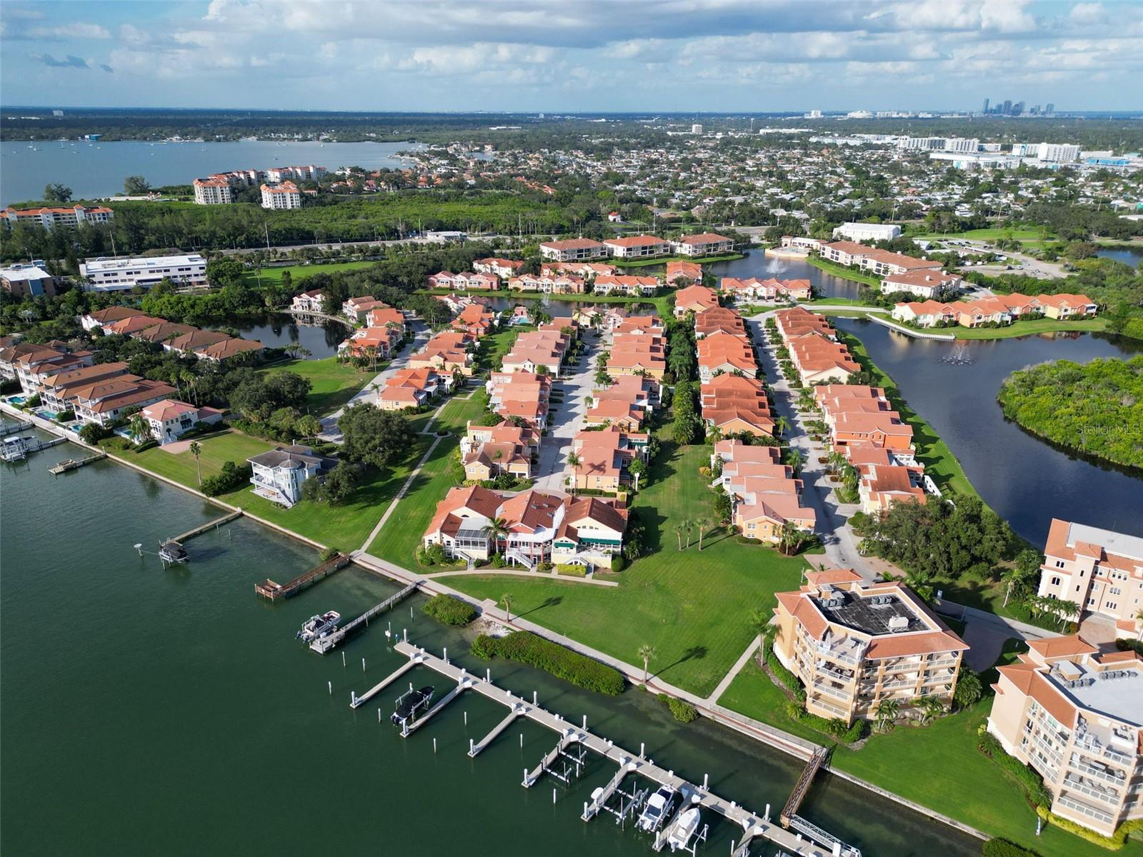 Image 62 of 68 For 11 Franklin Court S C