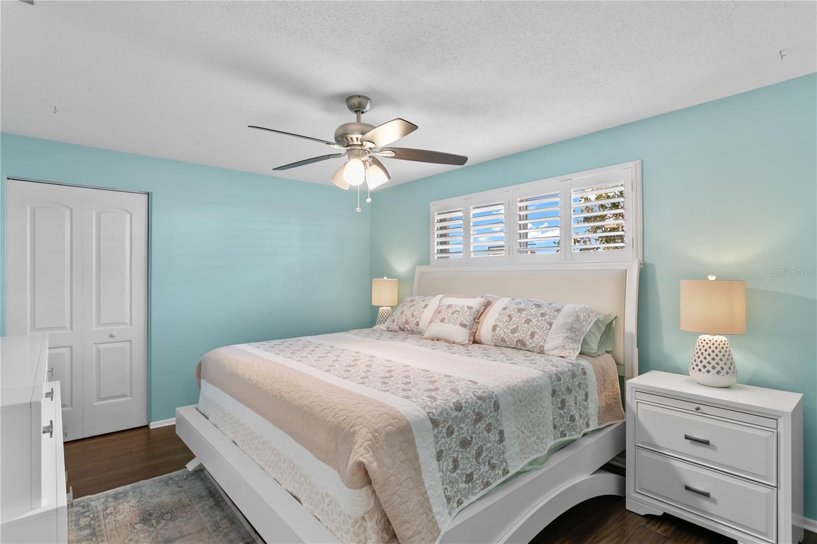 Image 24 of 38 For 1849 Yale Drive