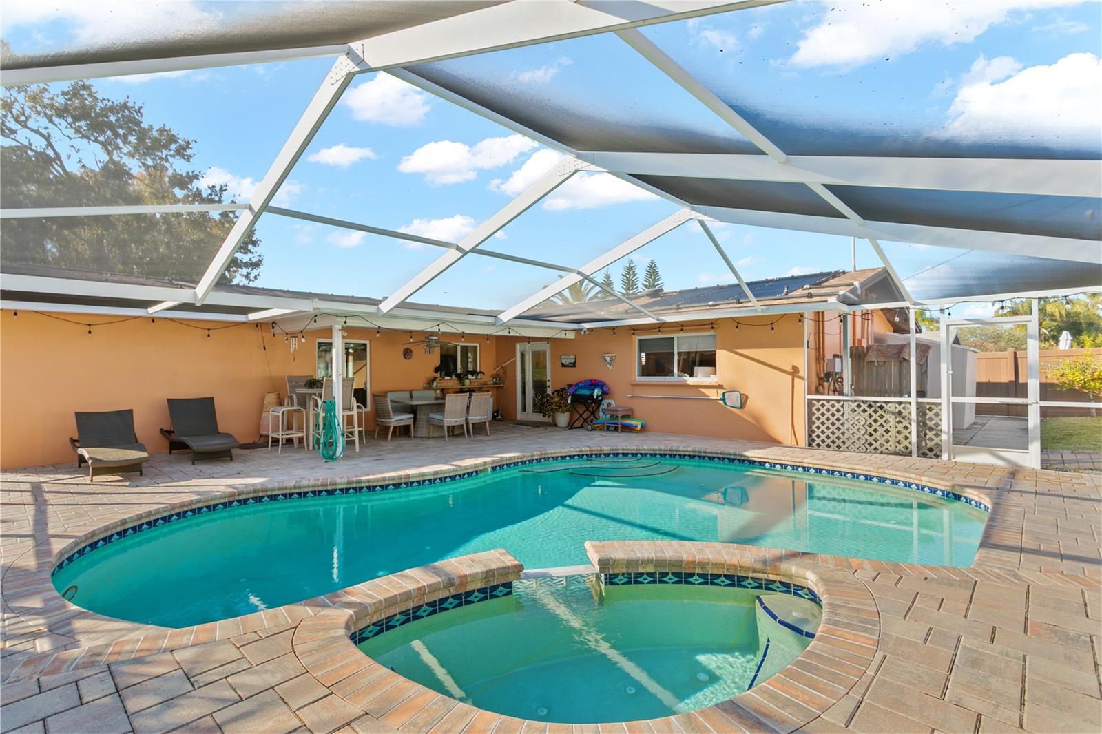 Image 33 of 38 For 1849 Yale Drive