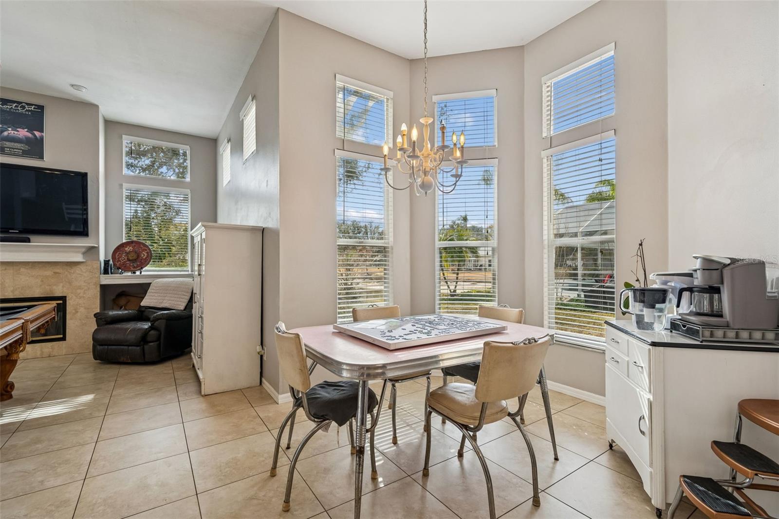 Listing photo id 18 for 16711 Longleat Drive