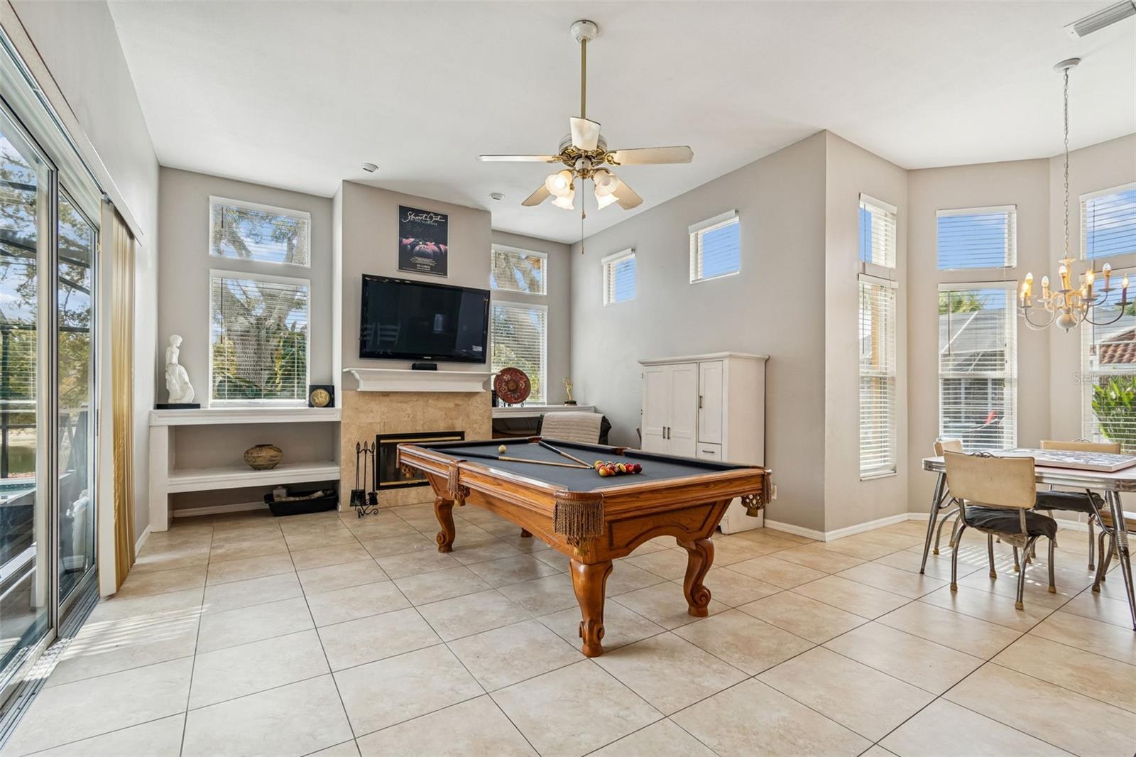 Listing photo id 22 for 16711 Longleat Drive