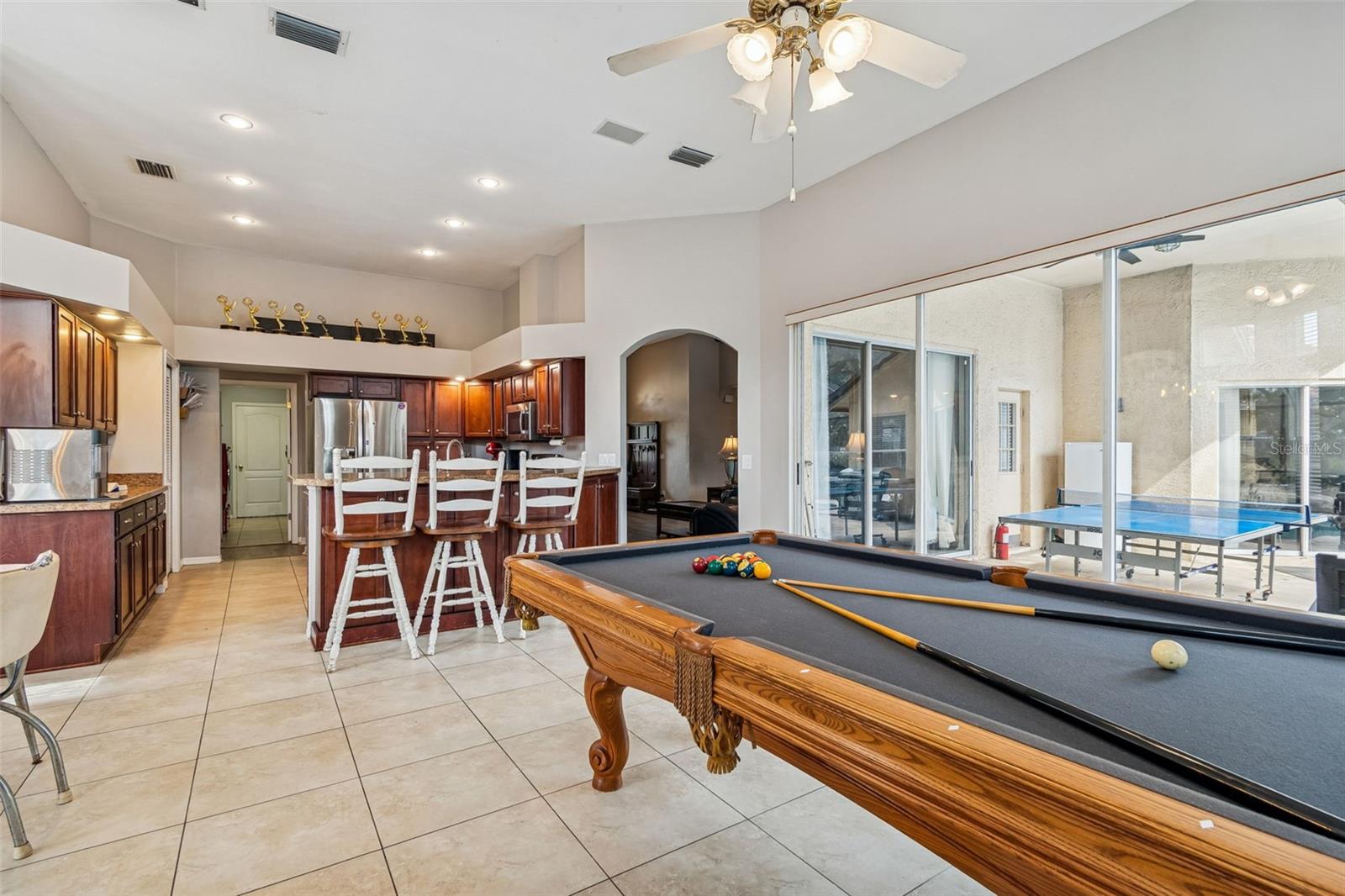 Listing photo id 24 for 16711 Longleat Drive