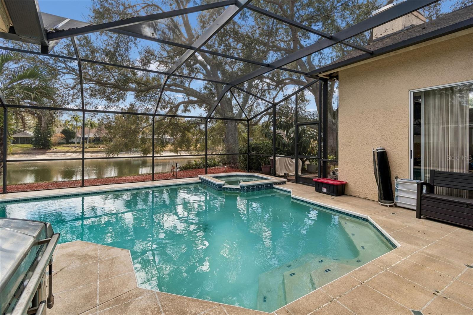 Listing photo id 51 for 16711 Longleat Drive