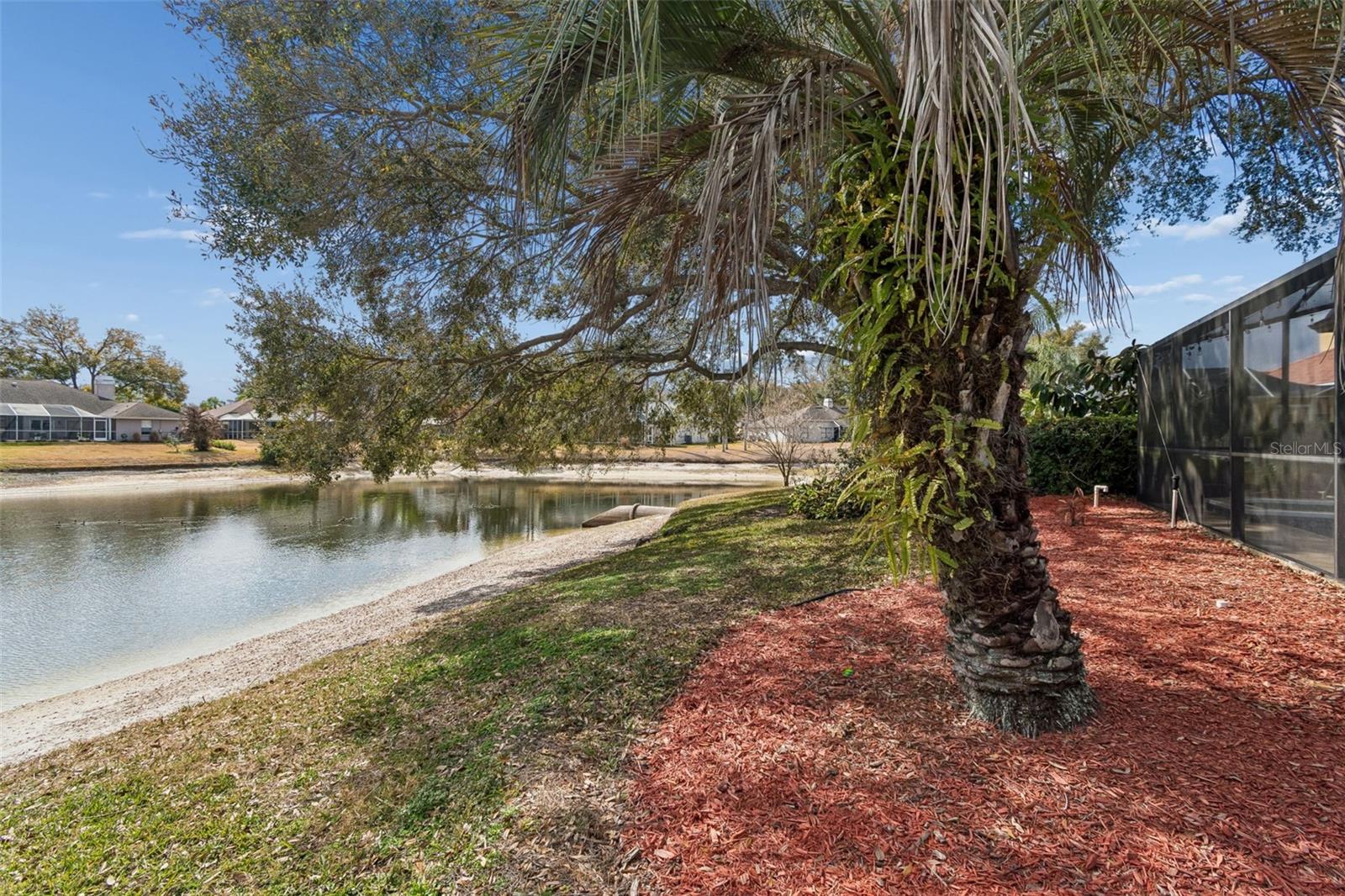 Listing photo id 61 for 16711 Longleat Drive