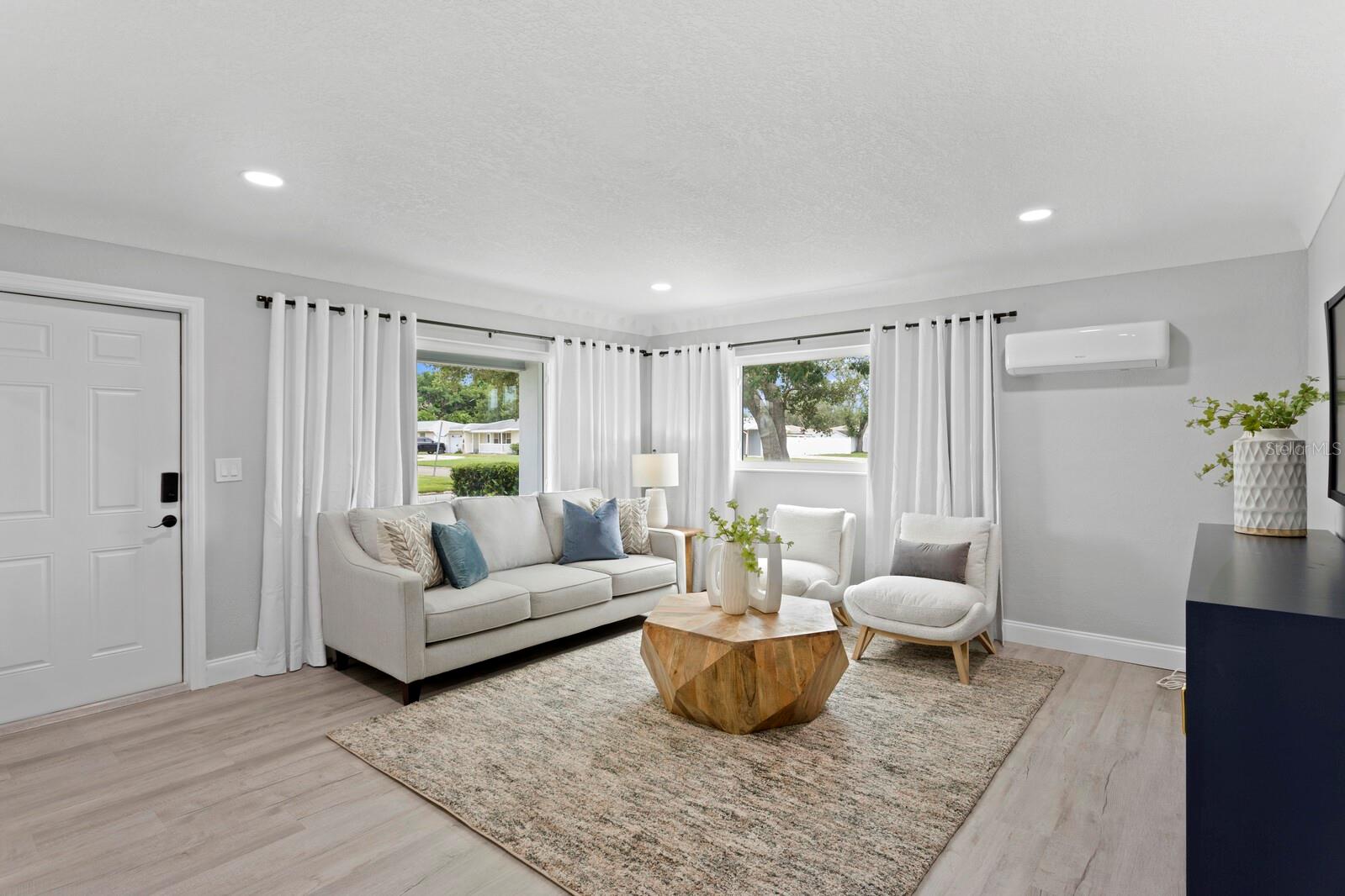 Image 2 of 35 For 4300 Maple Street Ne